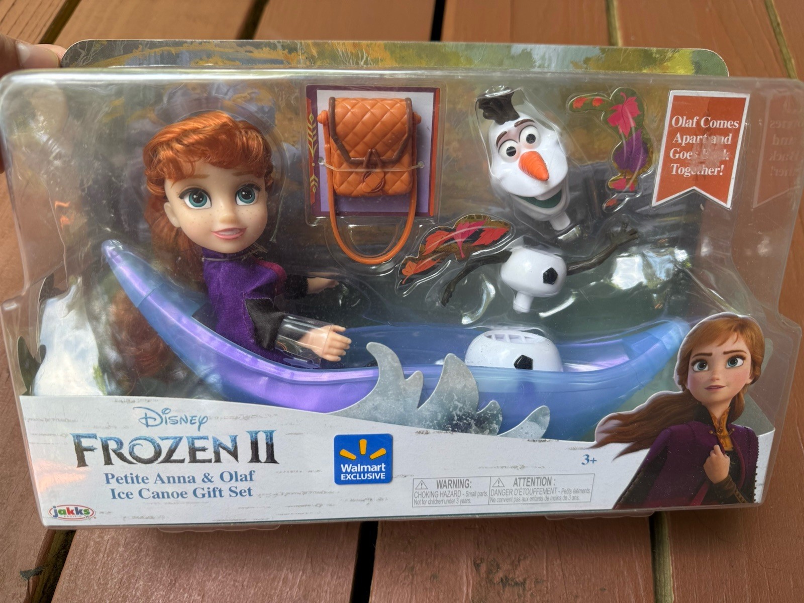Disney Frozen 2 II Petite Anna and Olaf Ice Canoe Gift Set Seven Piece Playset