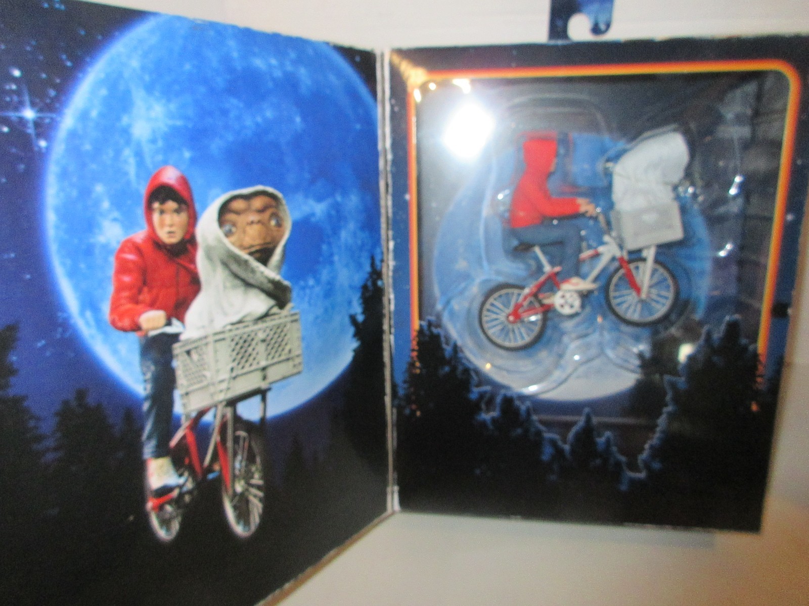 NECA Universal Studios E.T. NEW Extra Terrestrial $26