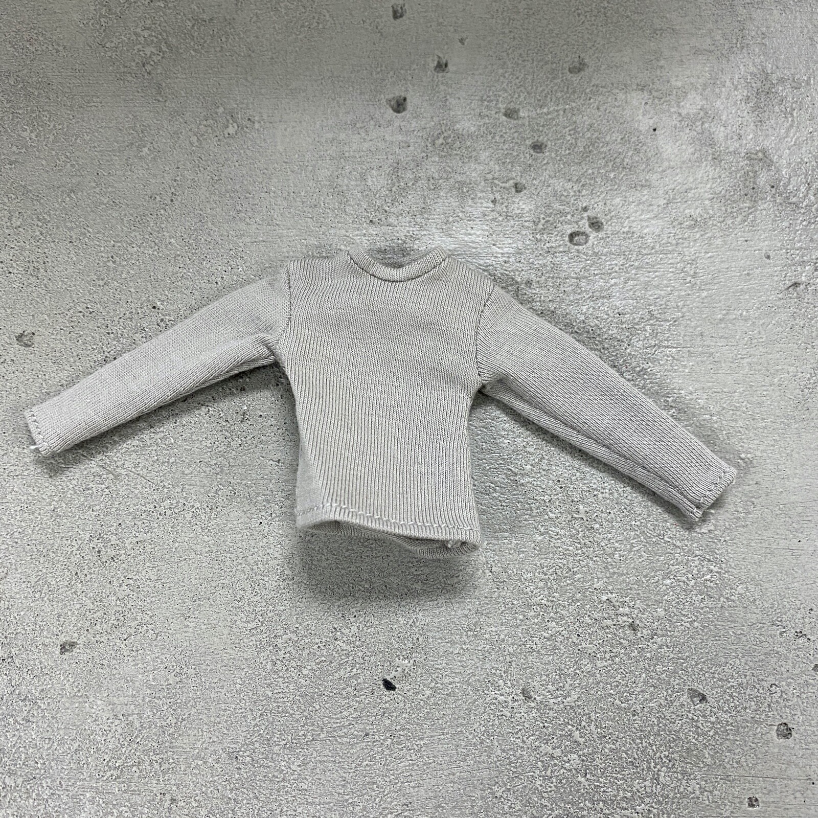 MO-LT-GR: 1/12 Grey long sleeve shirt for 6&Prime; Slim action figure body