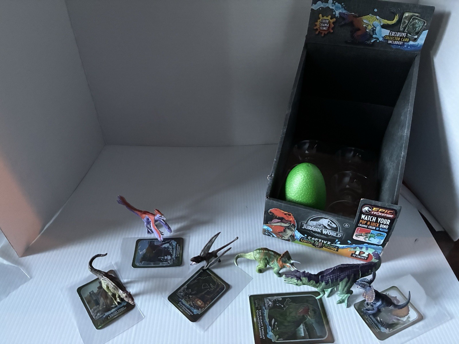 Jurassic World Color Change Captivz Super Sized And Normal Lot Of 6