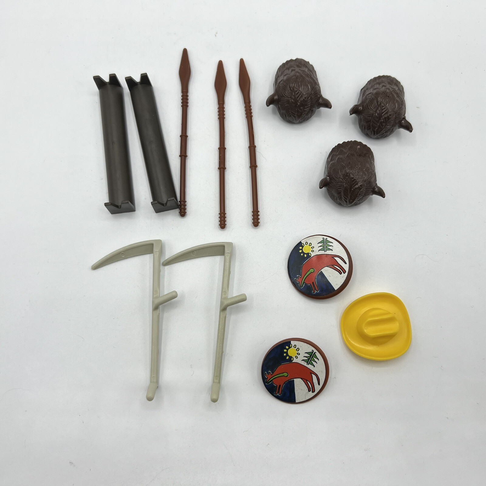 Playmobil 1982 Authentic Official Vintage Genuine Parts Lot Weapons Armor & Hat