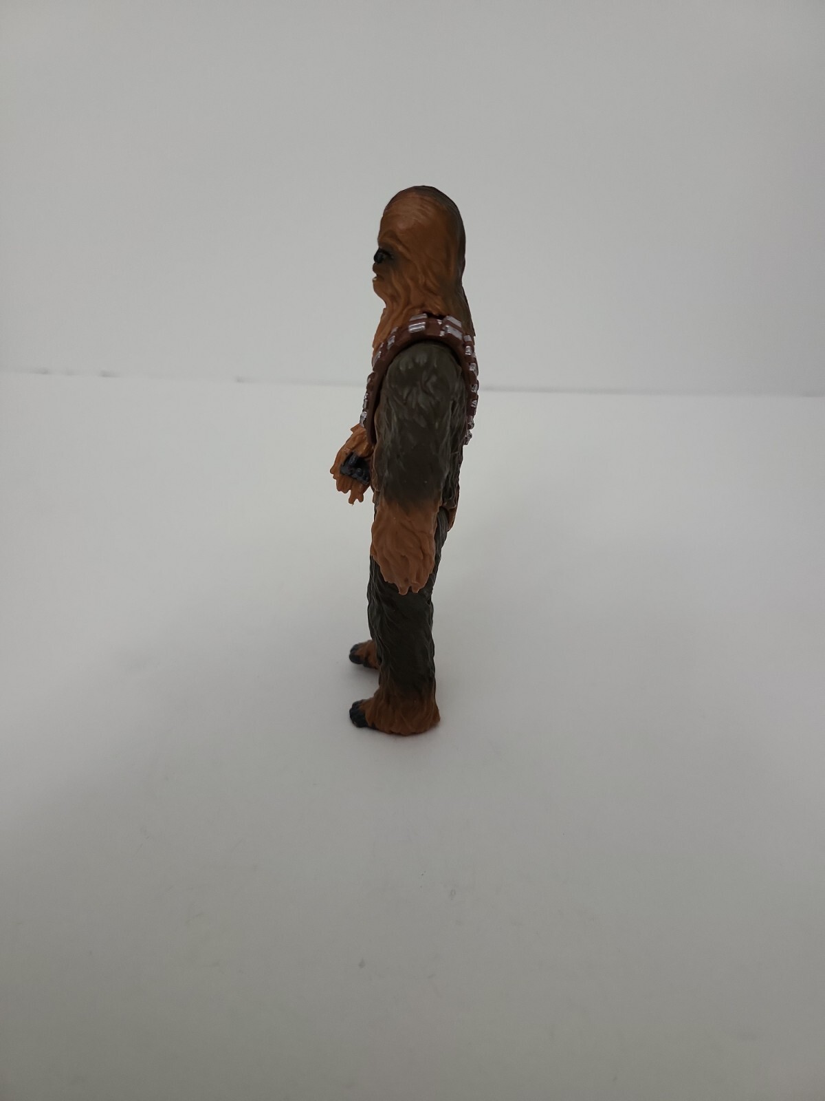 2017 Star Wars Chewbacca 4.75 in Action Figure Hasbro Force Link