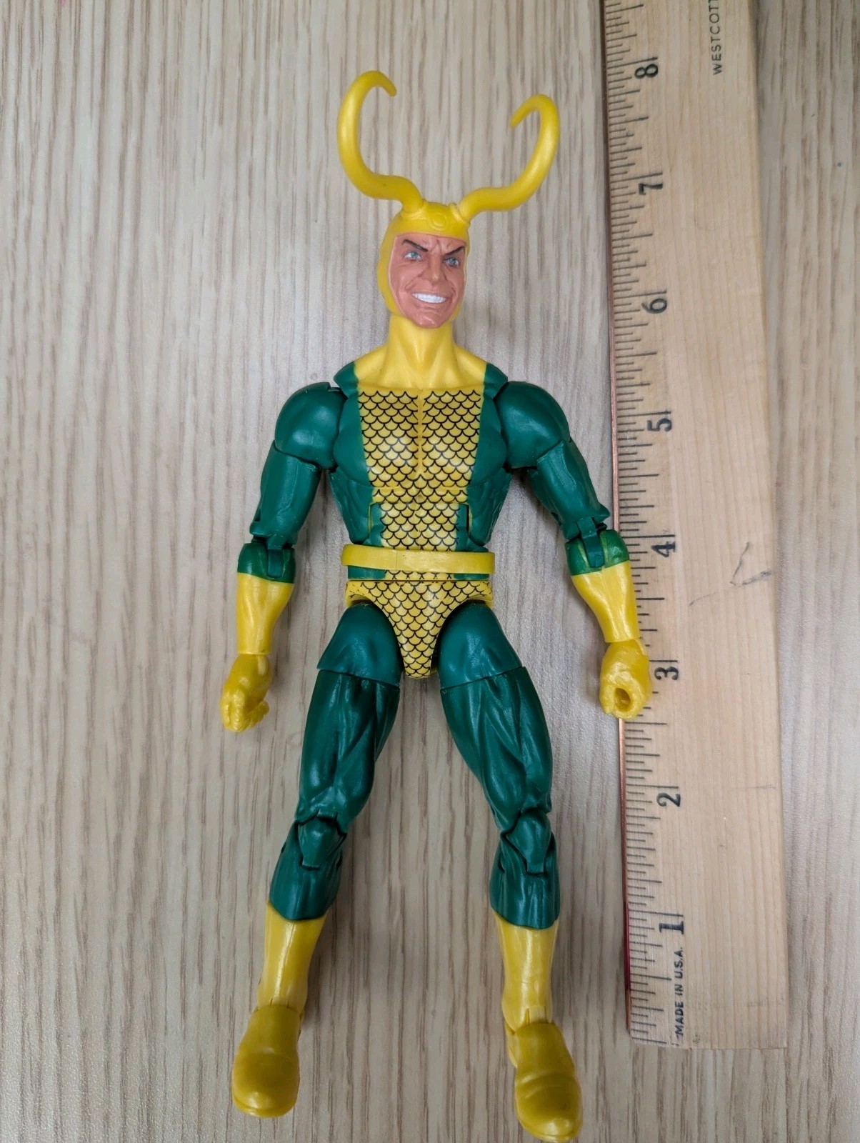Avengers Marvel Legends Loki (Retro Collection) 6&Prime; Action Figure