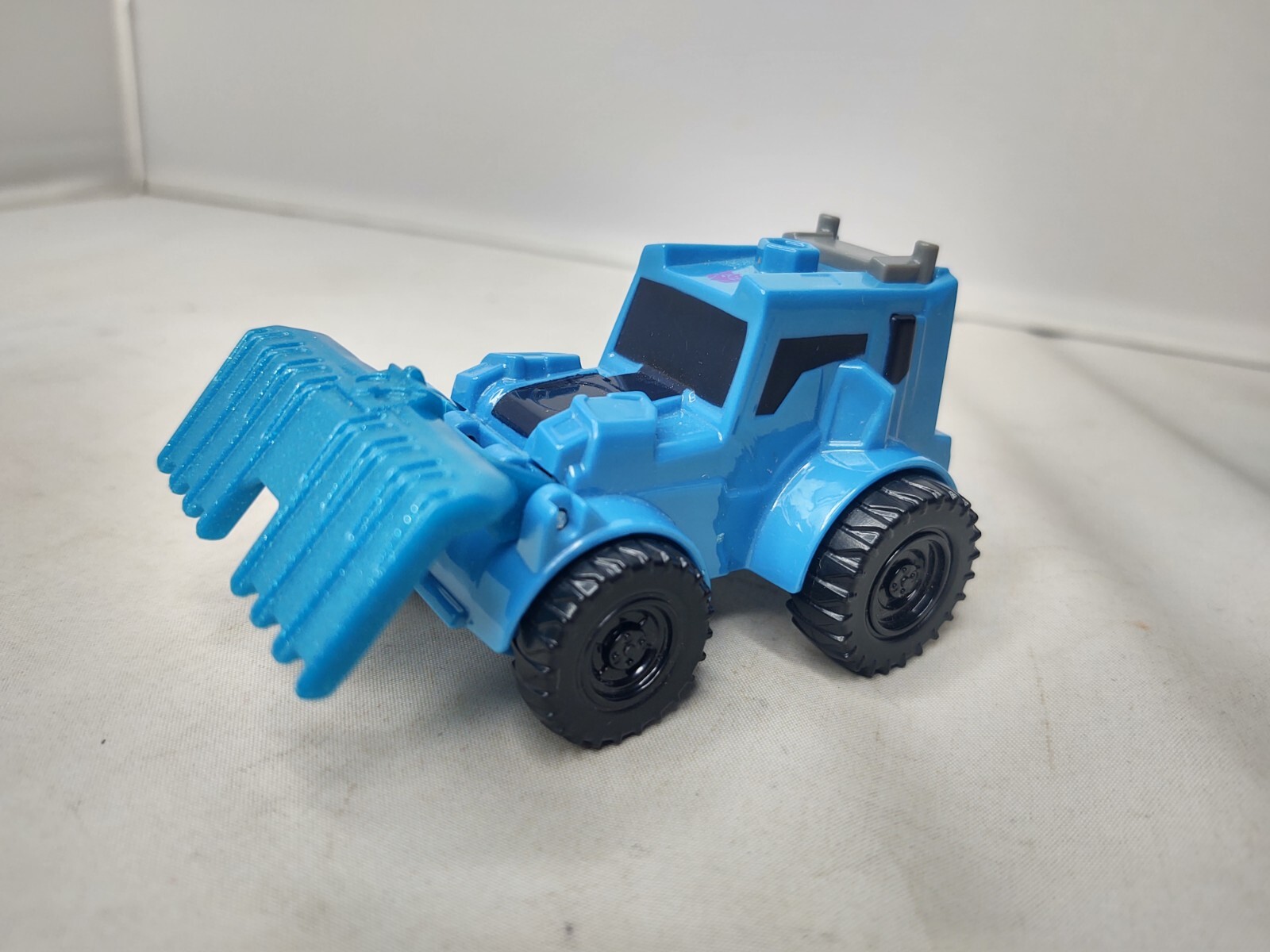 2016 Transformers Blue Bulldozer Figure Figurine McDonald&rsquo;s Happy Meal Toy Car