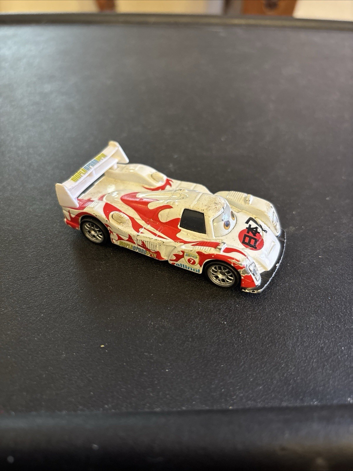 Disney pixar car diecast World Grand Prix White and Red Shu Todoroki