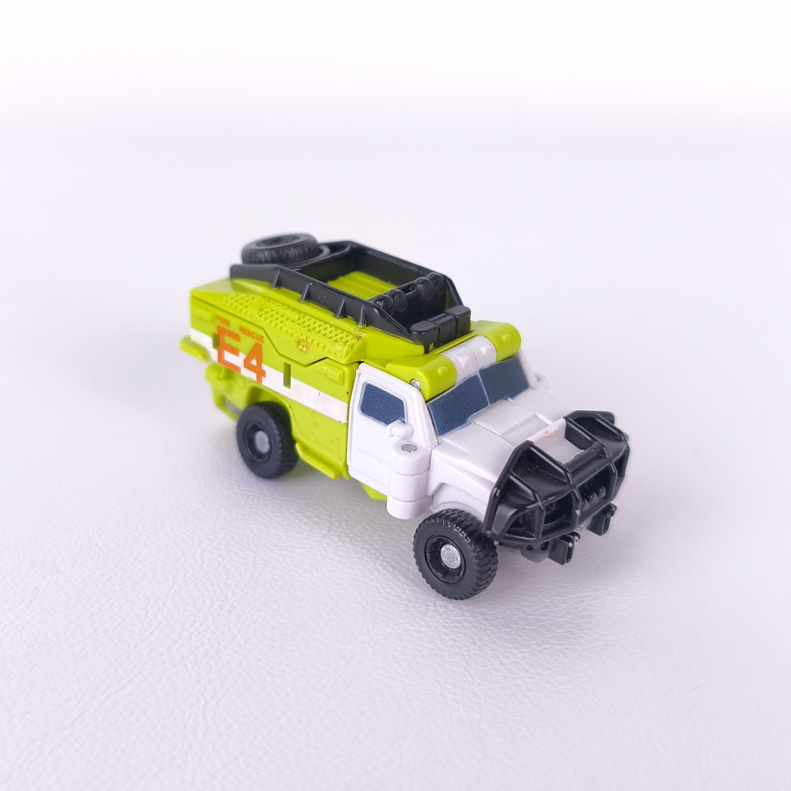 Transformers Autobot Ratchet Complete DOTM Cyberverse Legion Class