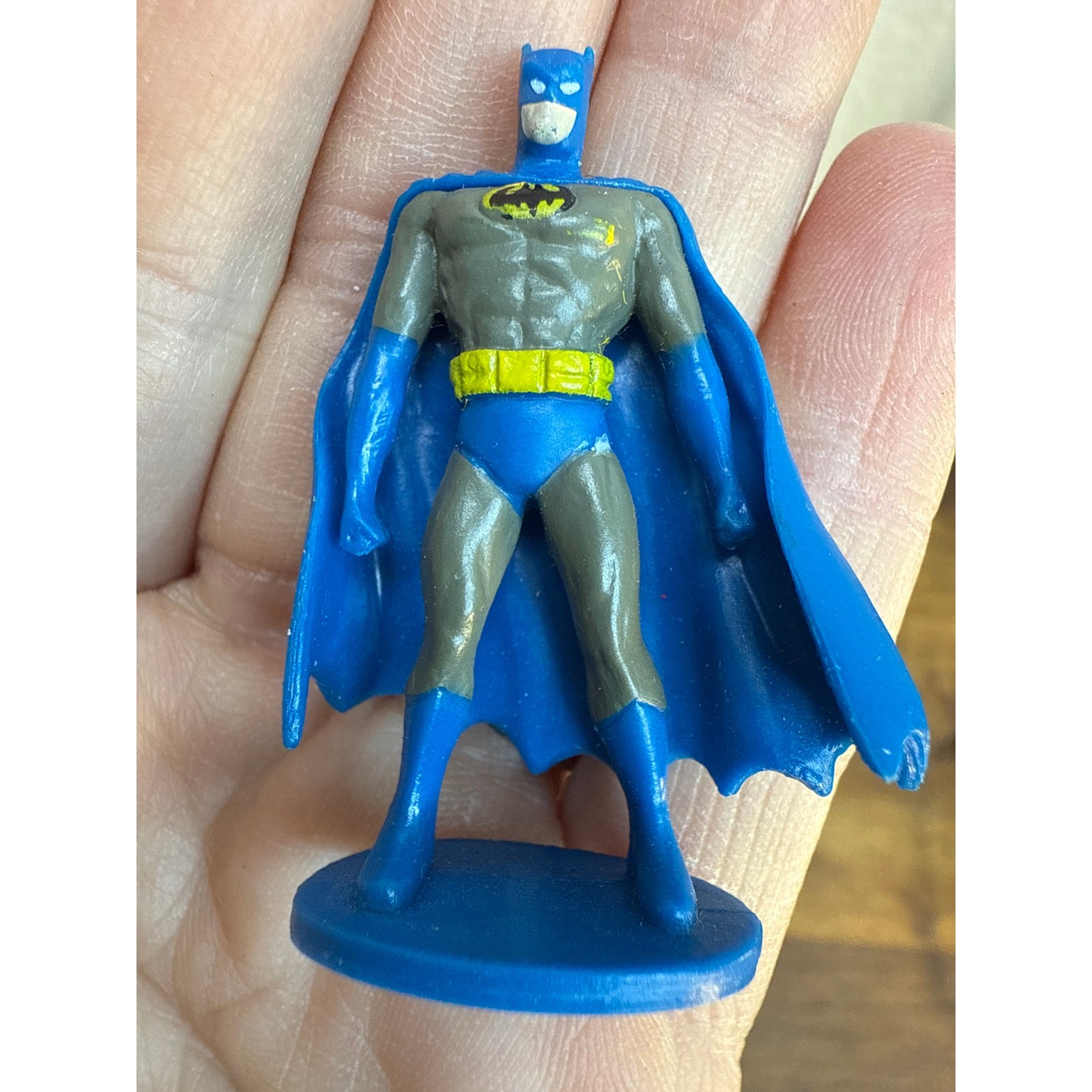 DC Comics (S12) Batman Miniature Plastic Figurine Toy Cake Topper With Box (S14)
