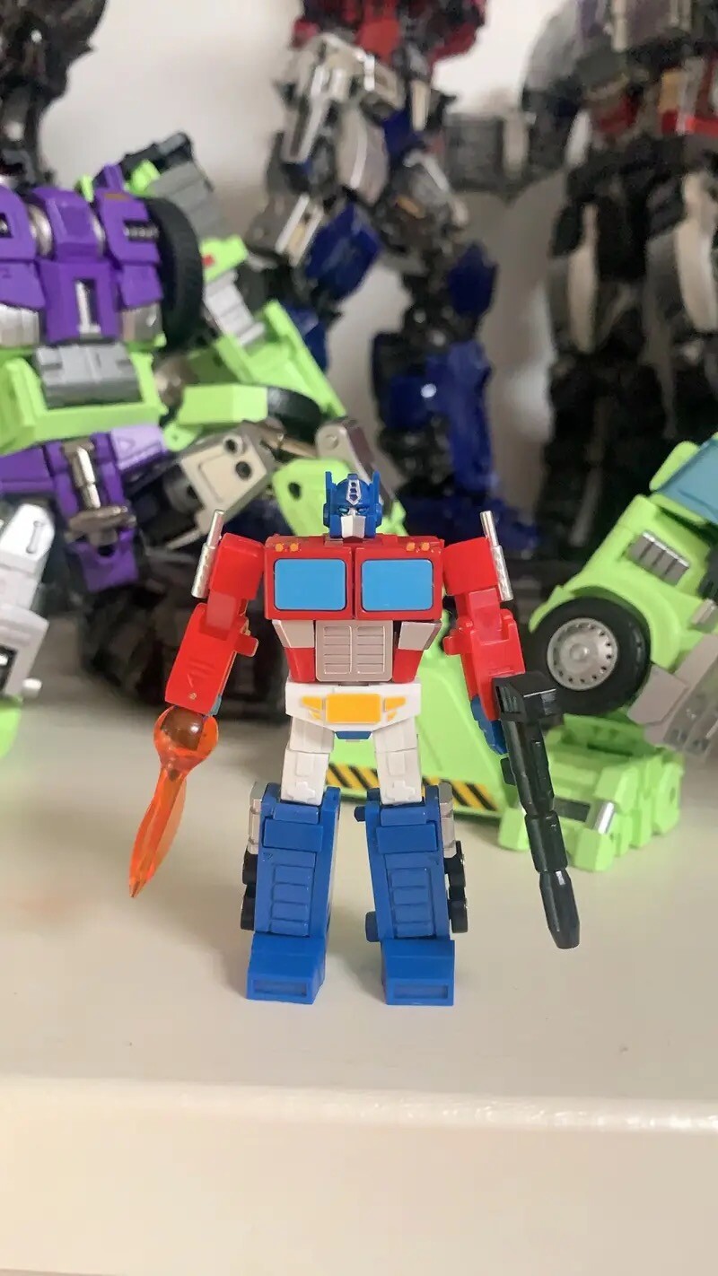 Only 6CM！Galaxy Toys Transformable Robot Mini01 OP Commander Alloy Action Figure