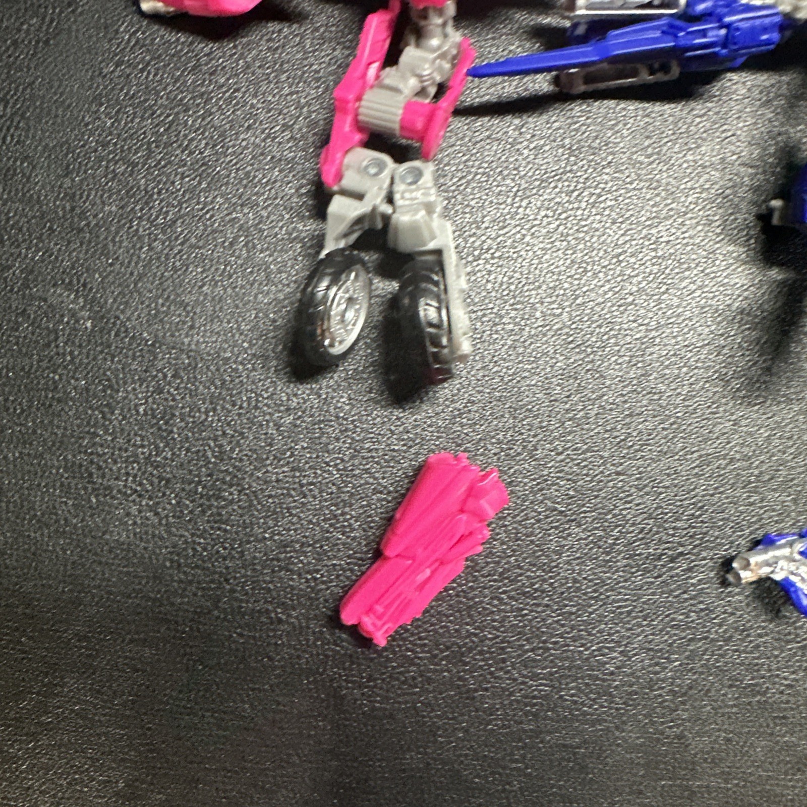 Transformers Arcee Chromia Elita Studio Series 52 Deluxe Class 2-3 inches