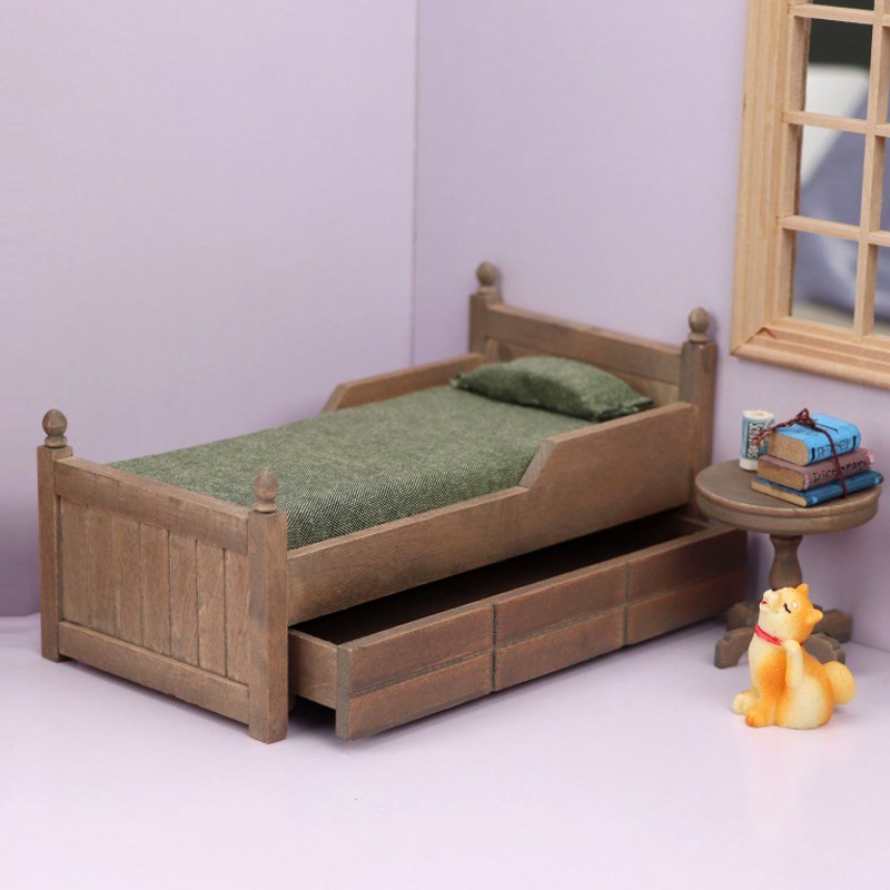 Retro Dollhouse Bed DIY Accessories 1:12 Scale Miniature Bedding for Action