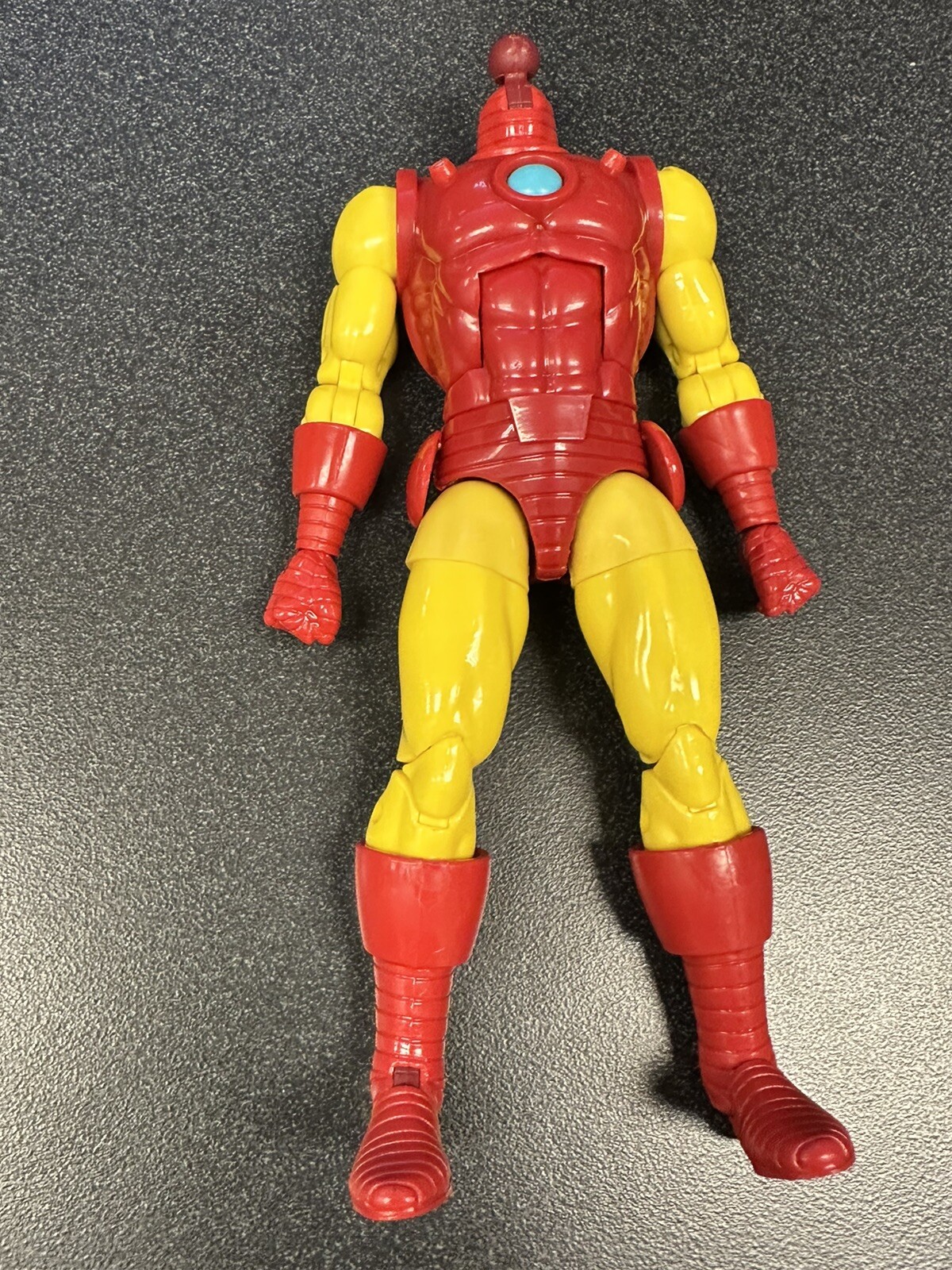 Marvel Legends CLASSIC IRON MAN {BODY ONLY} 6&Prime; (RDJ) Hasbro (Robert Downey Jr.)