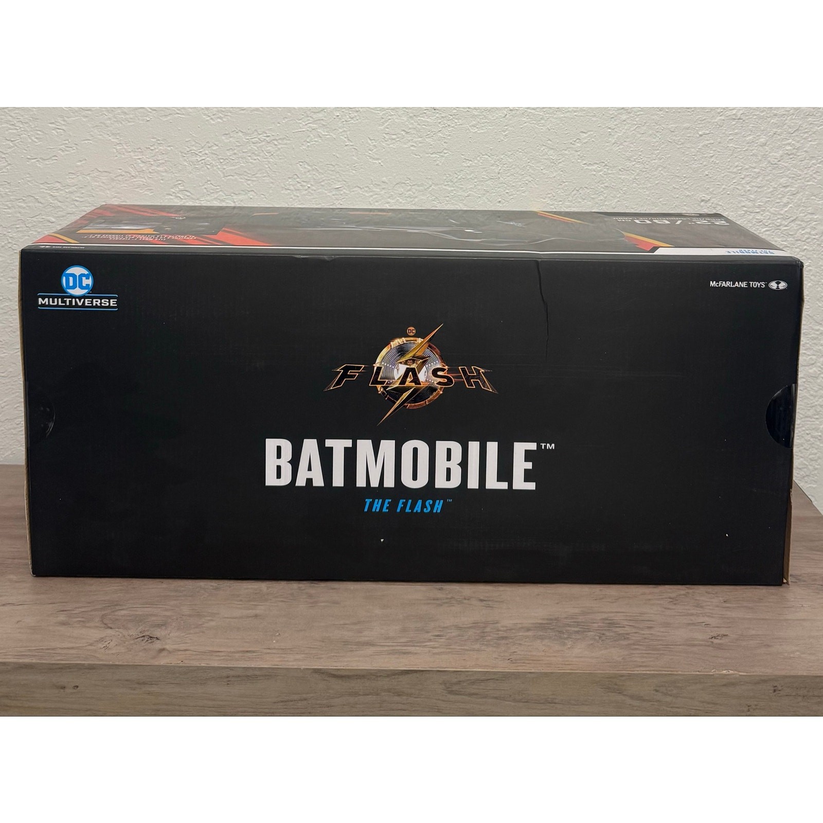 McFarlane – DC Multiverse – The Flash Movie Vehicle – Batmobile [New]