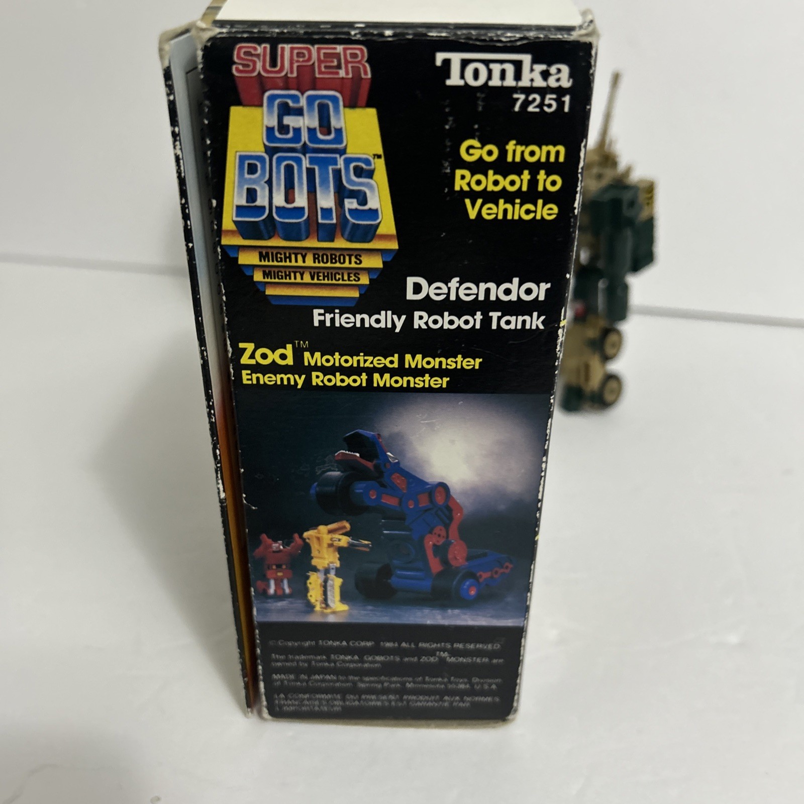 Super Go Bots Defendor Friendly Robot Tank Vintage 1984 Action Figure Tonka Box