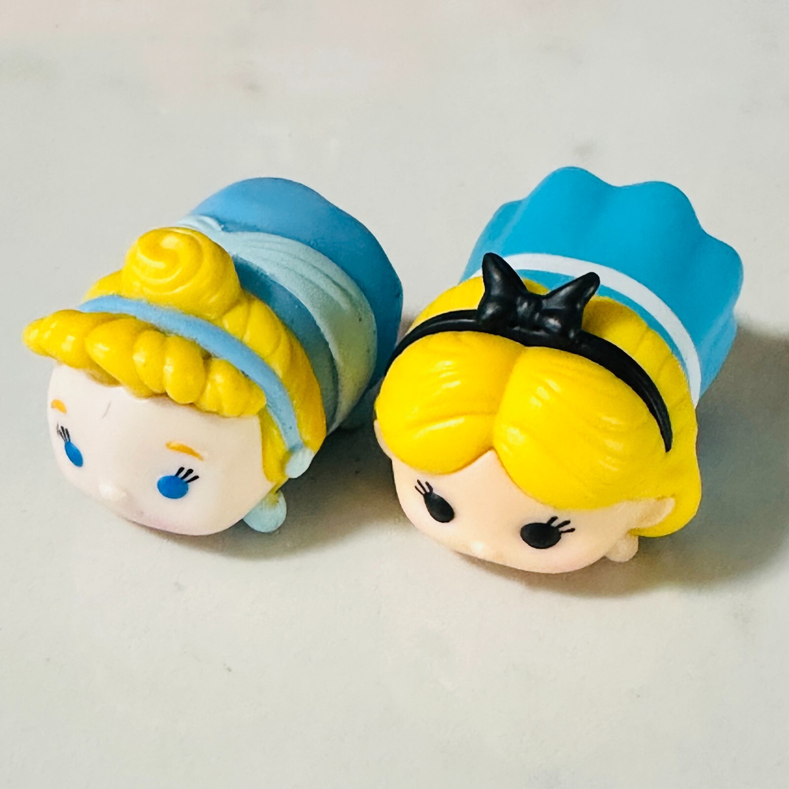 Disney – Mini Tsum Tsum Lot of 2 – Cinderella – Alice in Wonderland