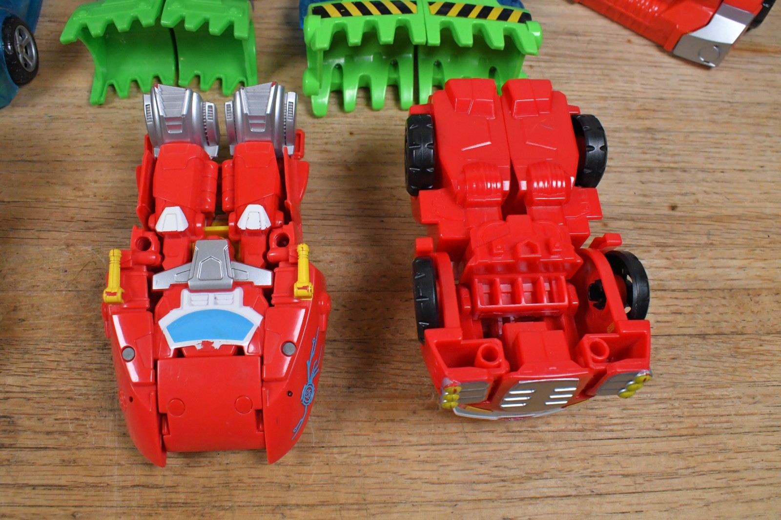 13x Transformers Playskool Heroes Rescue Bots 12&Prime; to 4&Prime; in Size