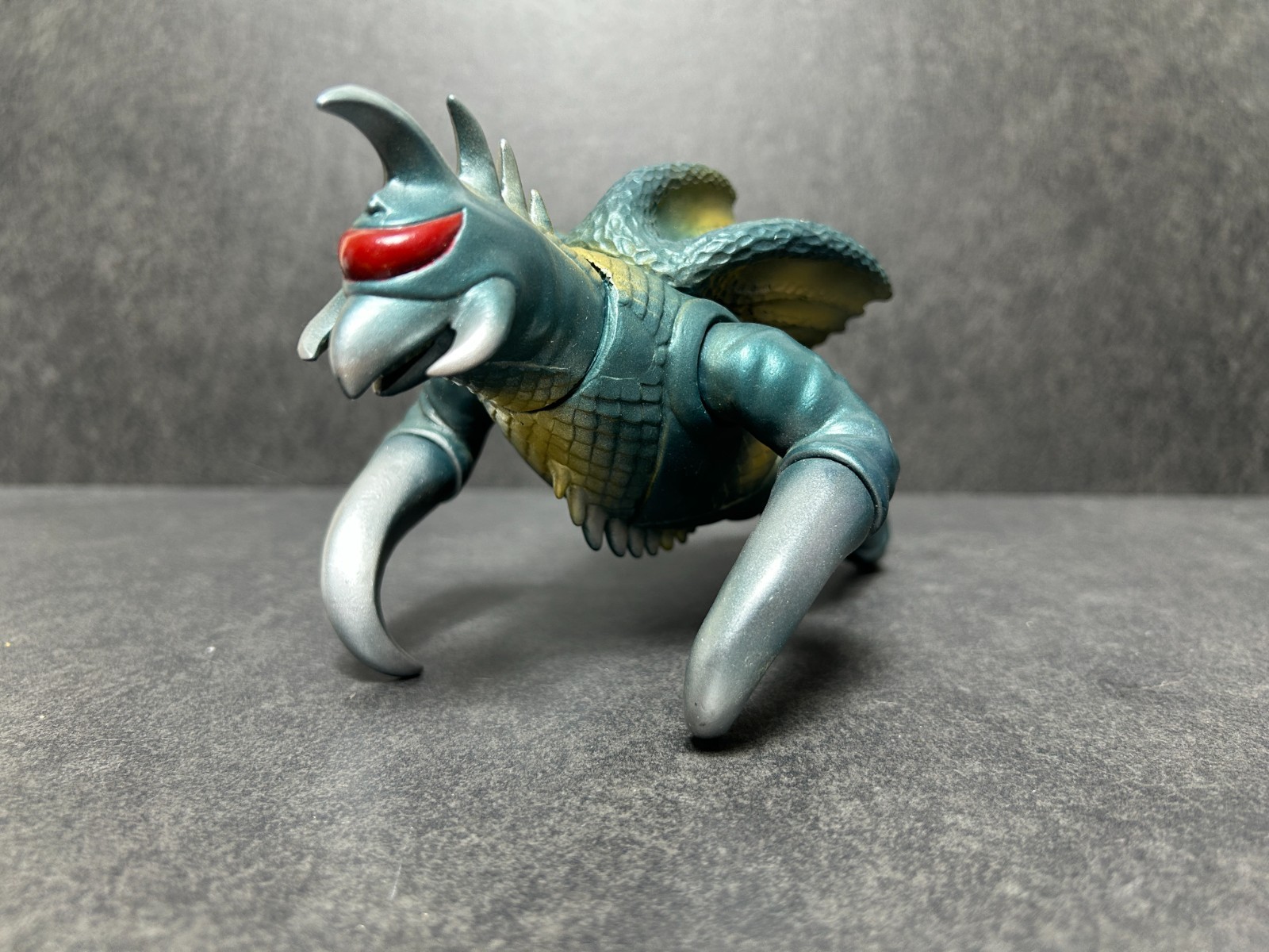 Marusan Gigan Flying Sofubi 9.8&Prime; Soft Vinyl Figure Godzilla 2002