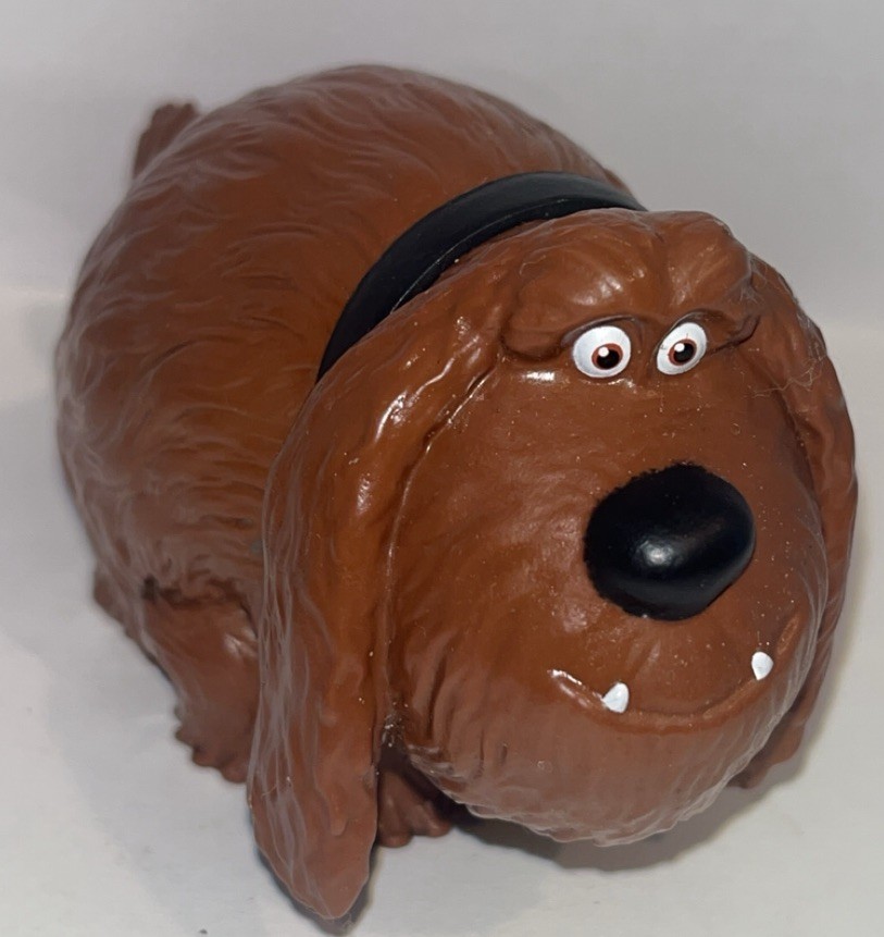 Duke The Secret Life of Pets Dog 2.25”x4”Action Figure Universal Studios.(#15)