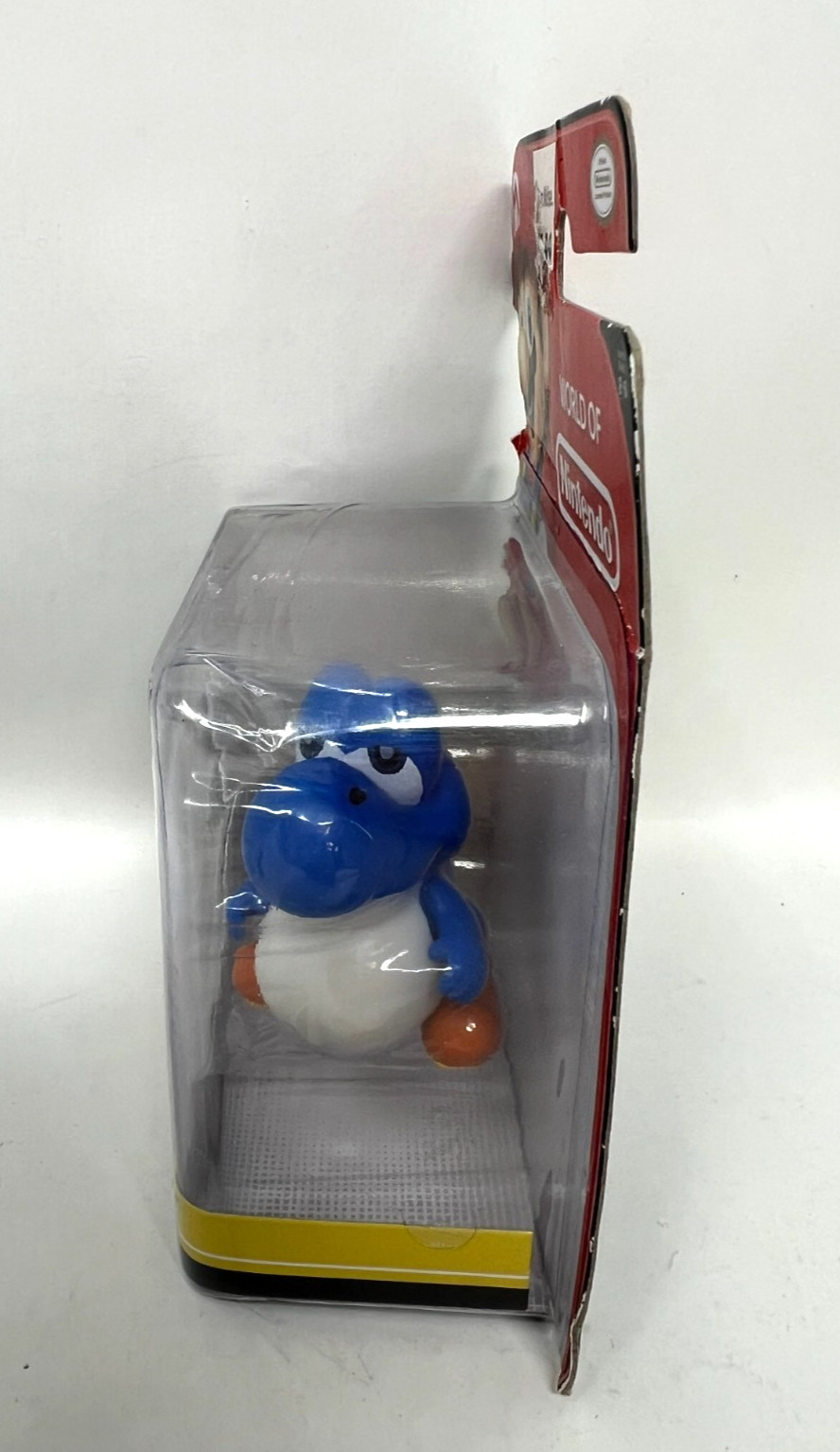 RARE! World of Nintendo 2.5&Prime; BLUE BABY YOSHI Figure Super Mario 2017 in package