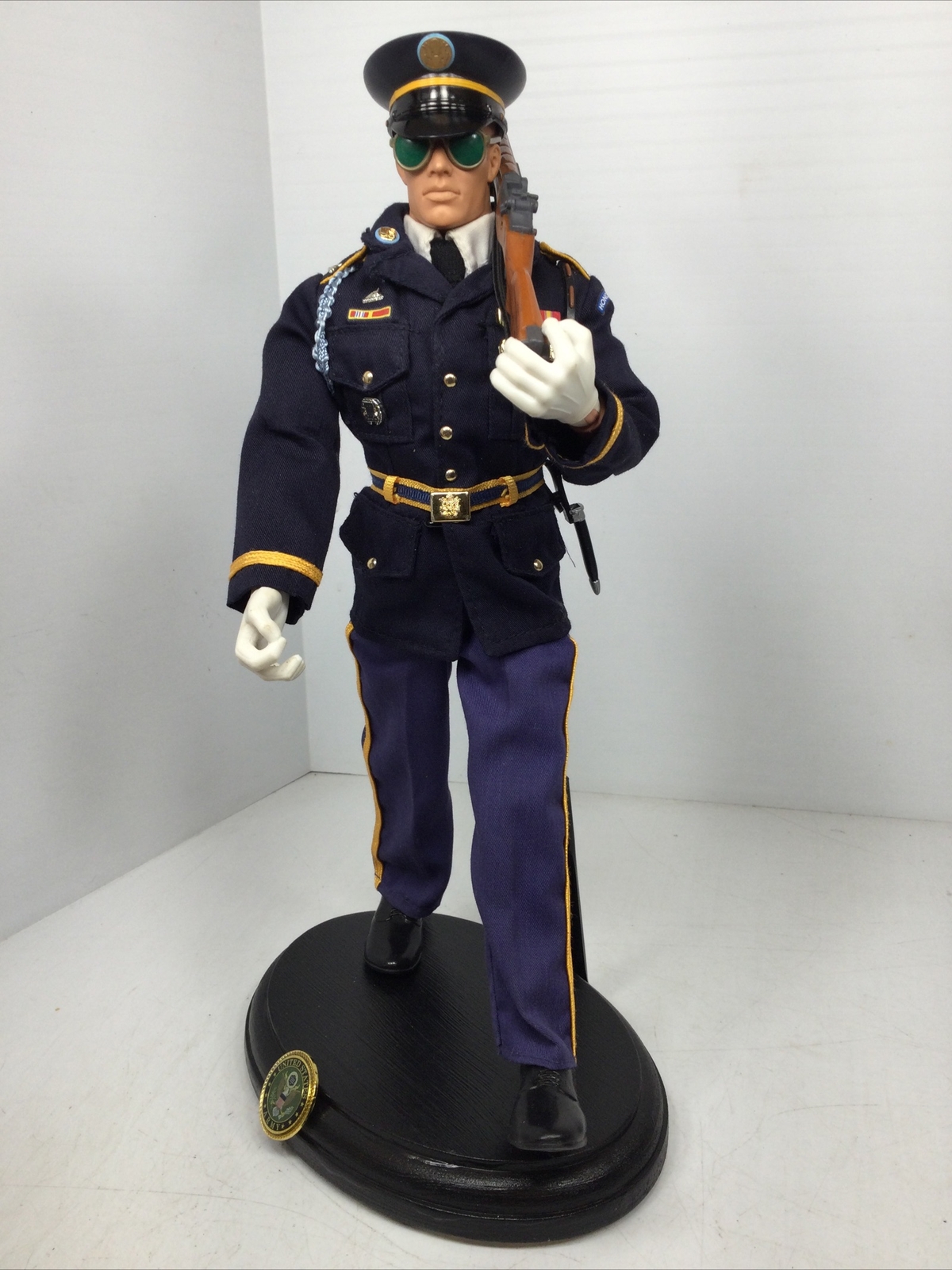 1/6 CUSTOMIZED HASBRO GI JOE HONOR GUARD TOMB OF UNKNOWN SOLDIER ARLINGTON+STAND
