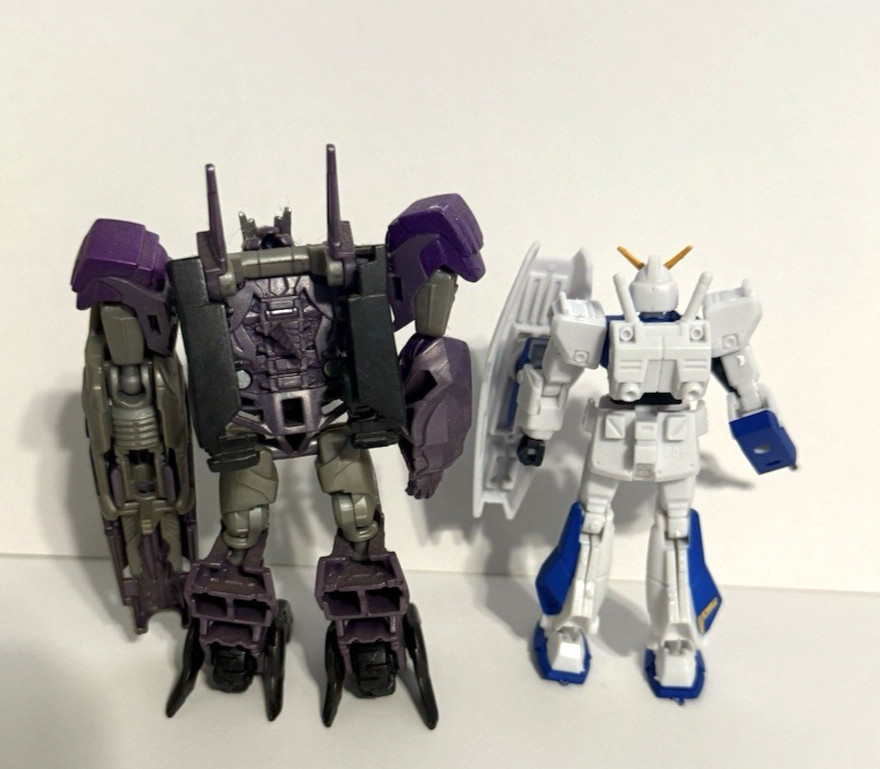 Five Assorted TRANSFORMERS Figures ~ 2.5 in. to 4.5 in.~Some Hasbro~See Pics