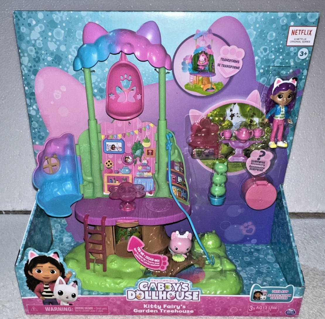 GABBYS DOLLHOUSE KITTY FAIRYS GARDEN TREEHOUSE PLAYSET 9 PIECES **NEW**
