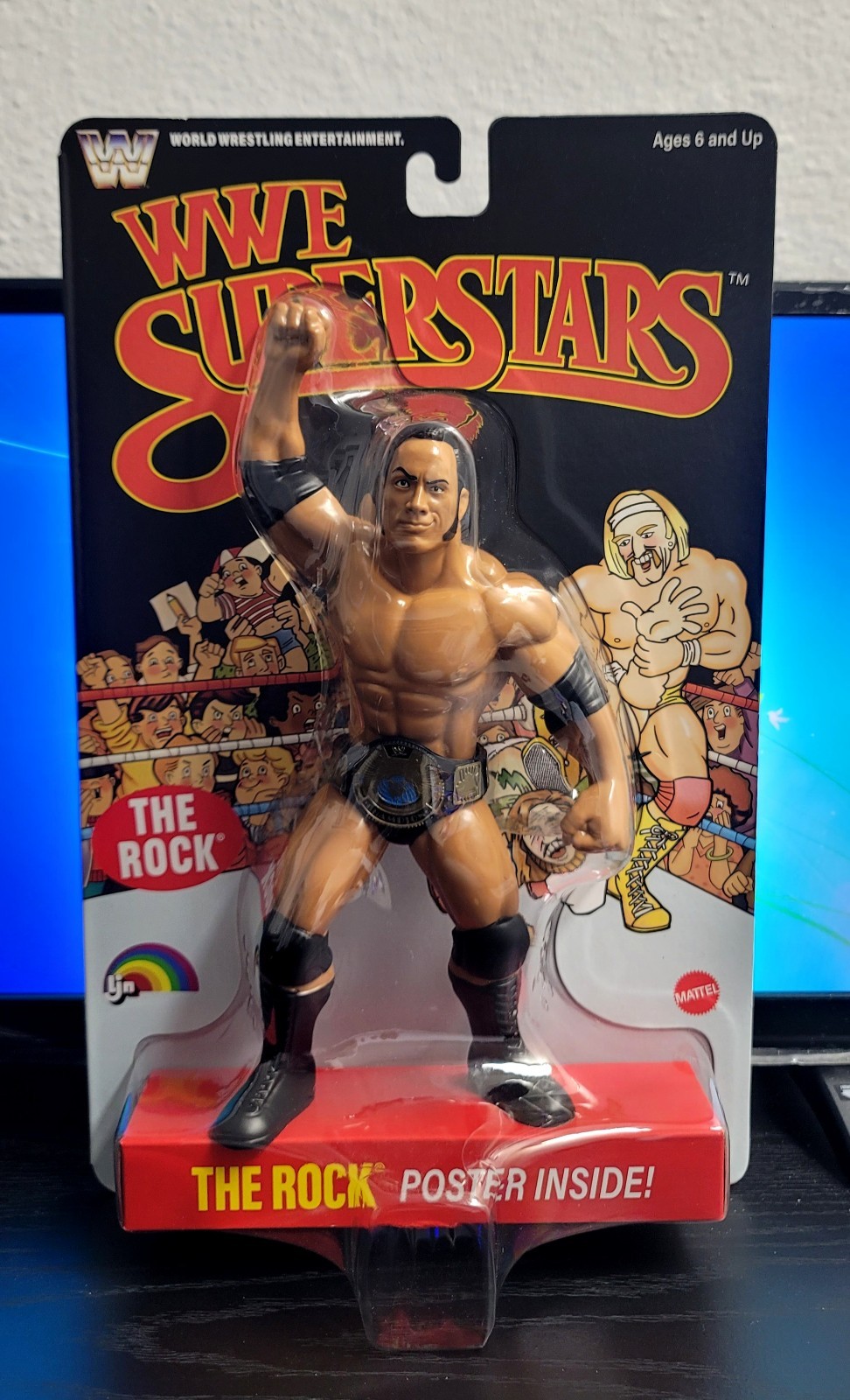 WWE LJN MATTEL 1980&rsquo;s RETRO SERIES 3 THE ROCK CHASE EDITION + WWE MICROPHONE NEW