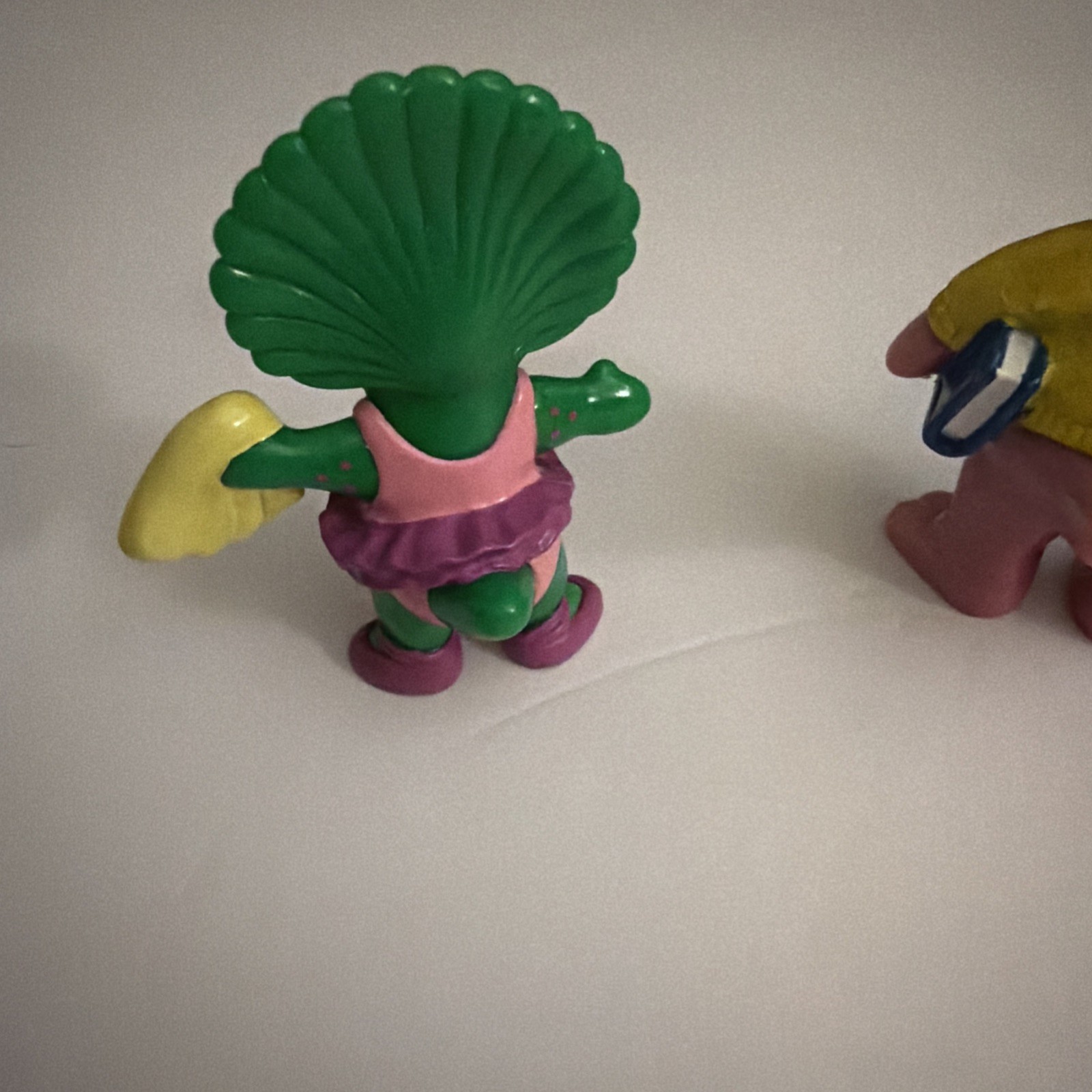Barney & Friends Baby Bop BJ Dinosaur PVC Figures Playskool The Lyons Group Vtg