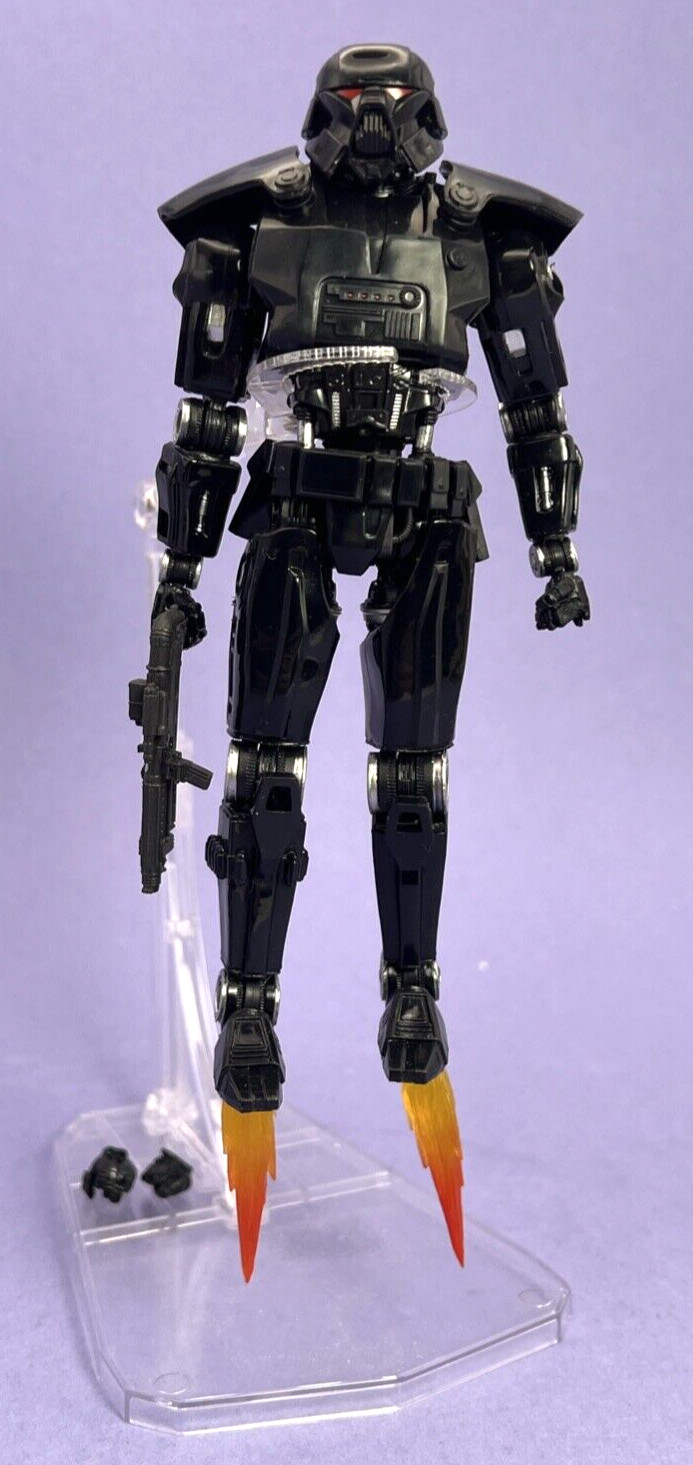 Hasbro Disney Star Wars Black Series Dark Trooper Mandalorian with Flight Stand