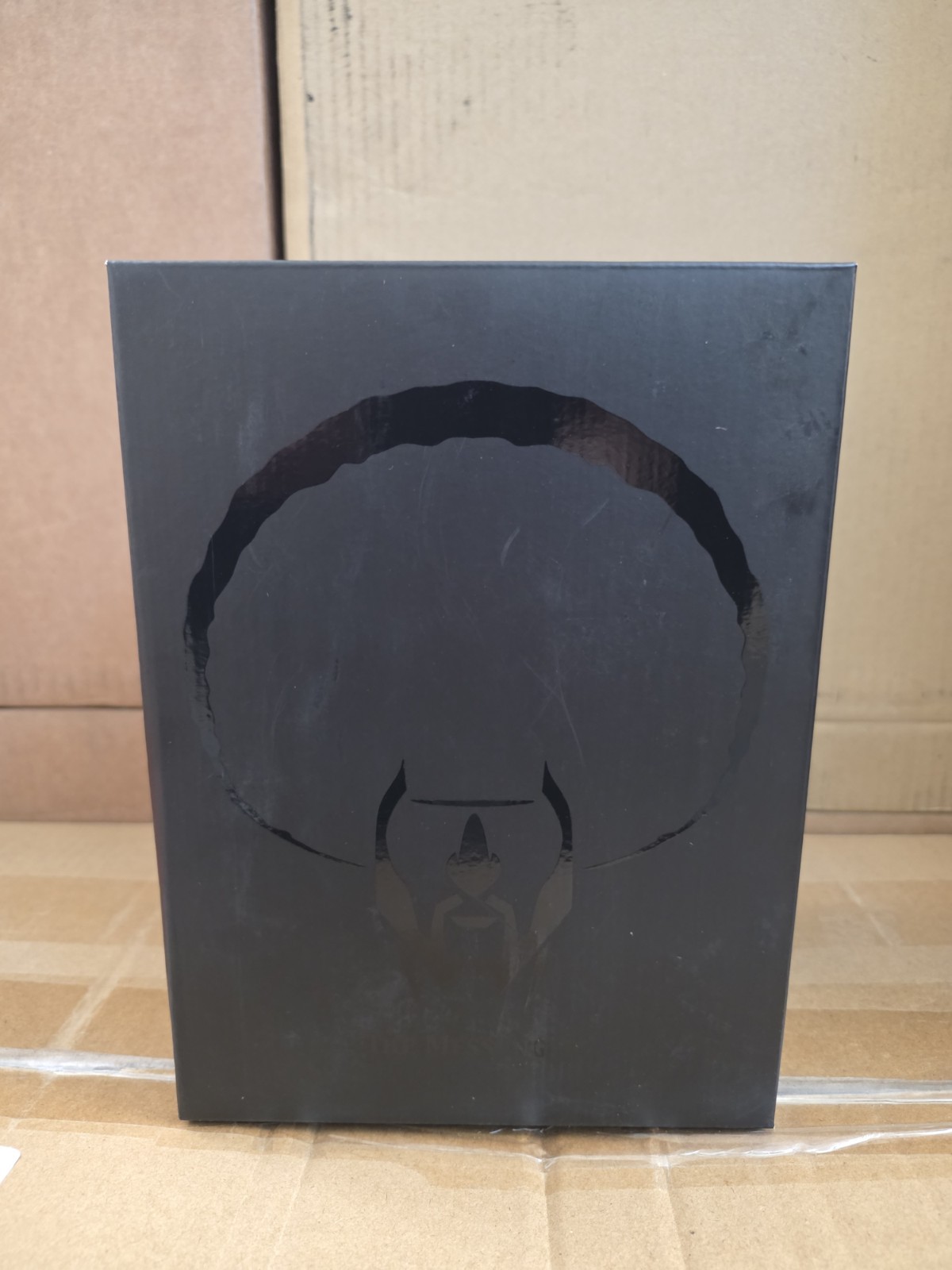 THE MESSENGER BLACK EDITION Vinly Art Figure by KANO & MUNKY KING