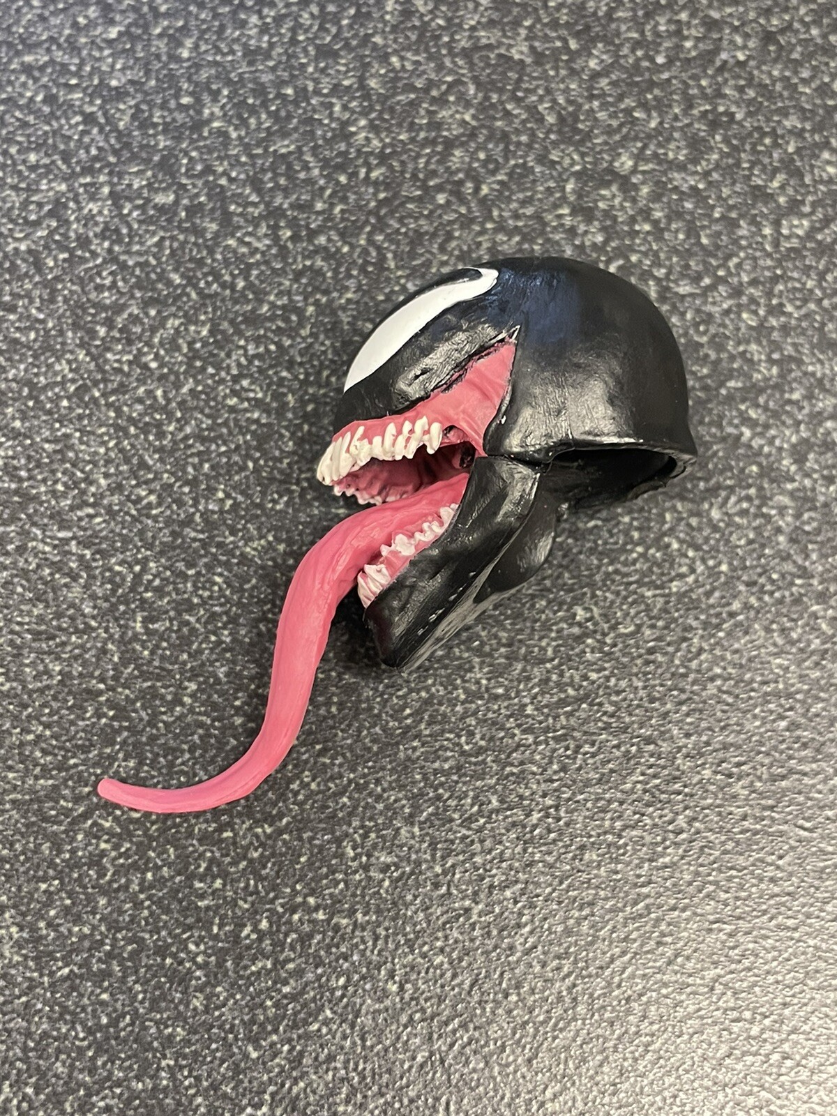 Marvel Legends (VENOM) (HEAD ONLY) FIGURE Venom Movie Sony MINT (LONG TONGUE)