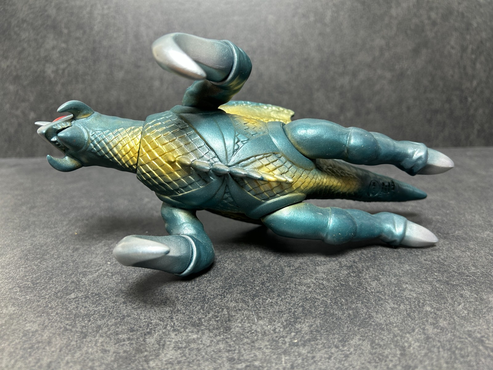 Marusan Gigan Flying Sofubi 9.8&Prime; Soft Vinyl Figure Godzilla 2002