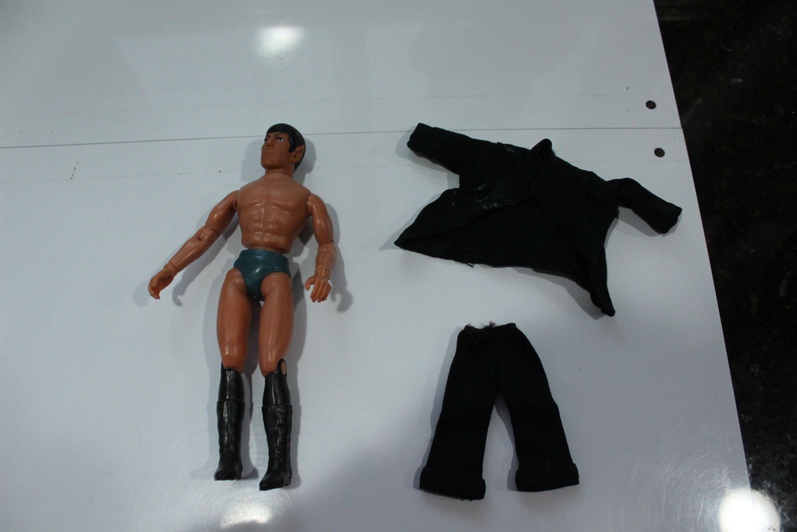 Vintage Mego 1974 Mr. Spock Articulating Toy Action Figure 8&Prime; Tall With Clothes
