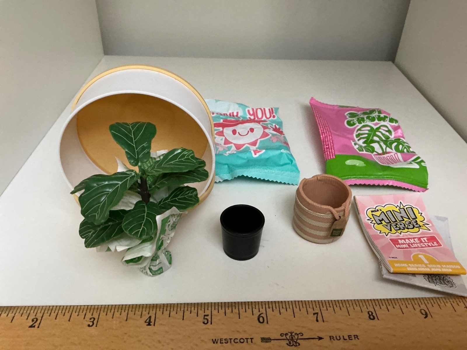MGA Miniverse Make It Mini Lifestyle Home Series 1 Fiddle Leaf Fig Complete
