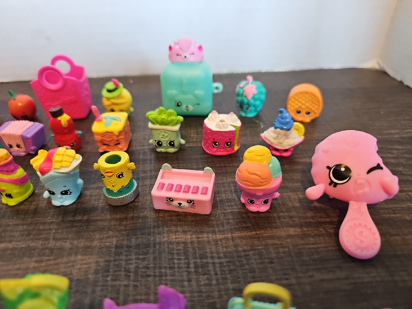 Shopkins Lot of 39 Shopkins and Shopkins accessories Common/Uncommon/Rare
