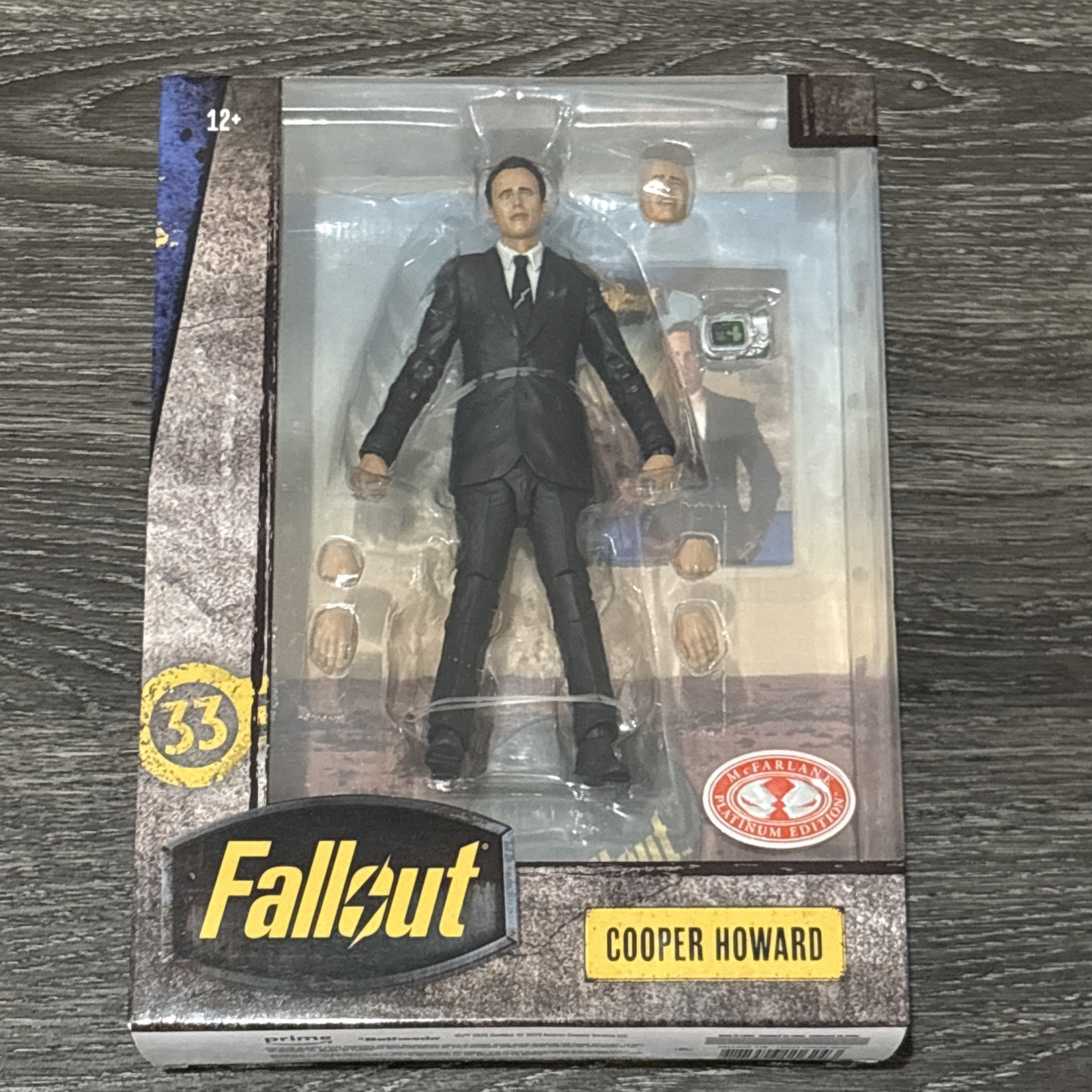 Fallout Season 2 COOPER HOWARD Platinum Red 7&Prime; McFarlane Toys Figure NEW