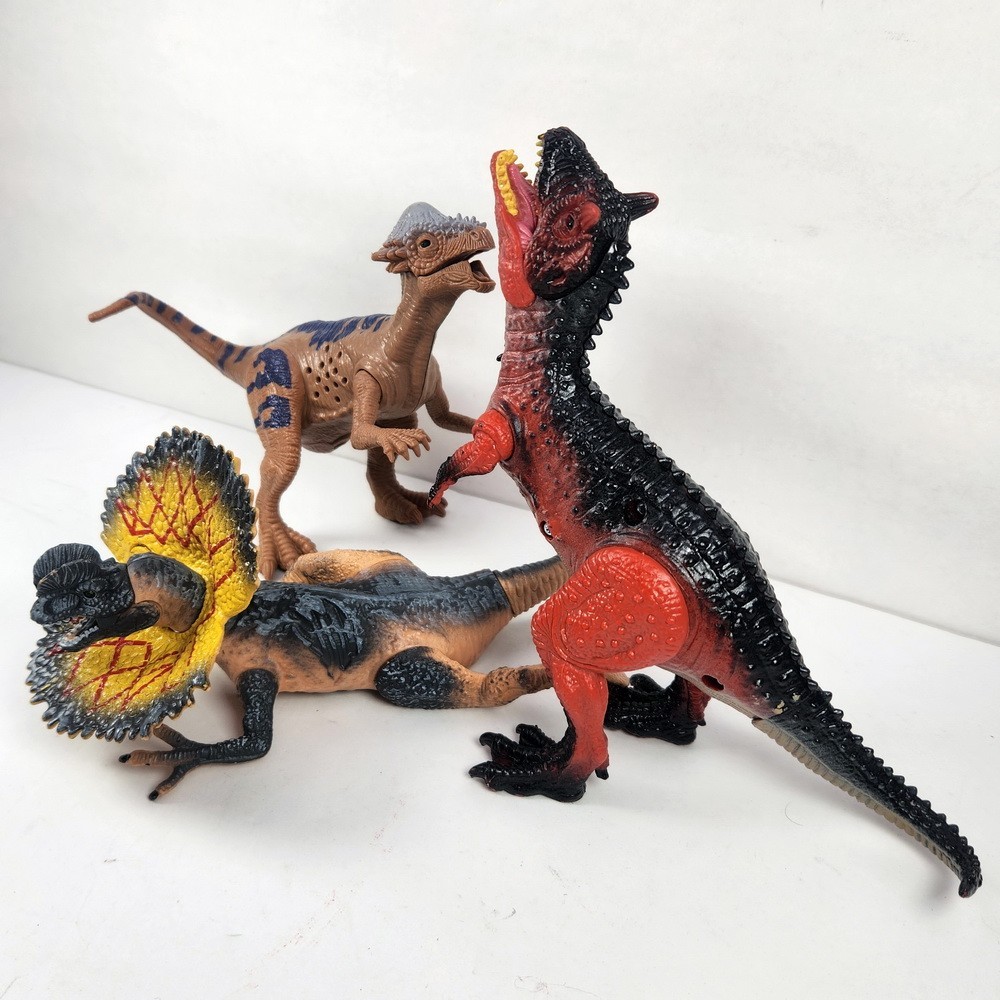 Kid Galaxy Dinosaurs Lights & Sound Figures