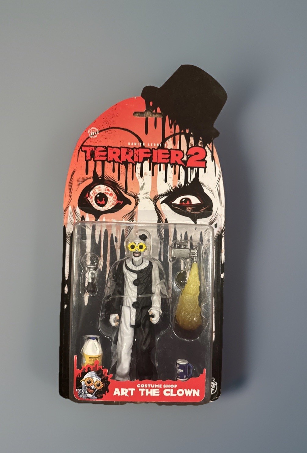 Terrifier 2 Costume Shop Art the Clown 5&Prime; Action Figure Trick or Treat Studios