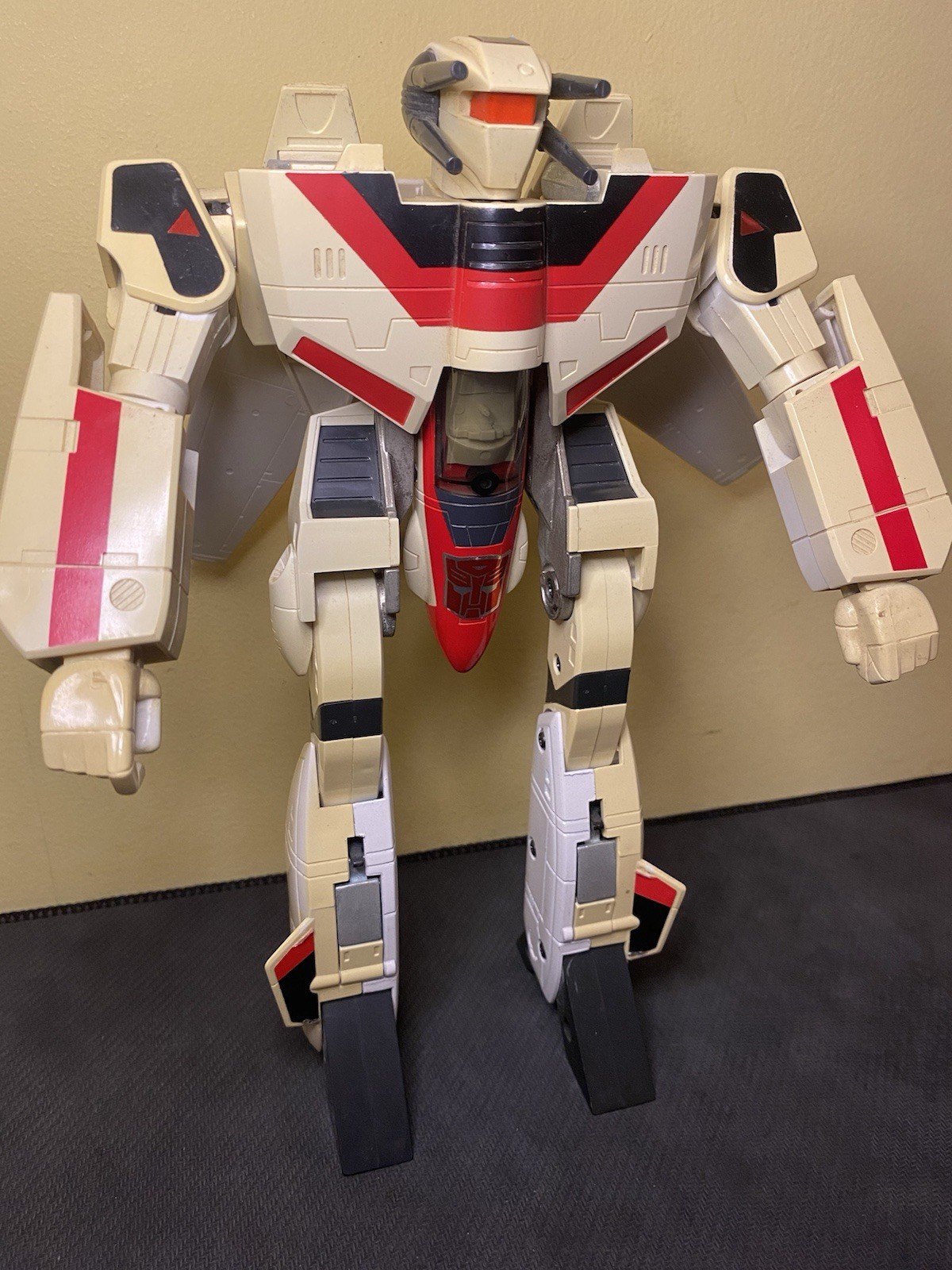 Transformers G1 Jetfire w/ Accessories & Spec Card – 1985 Hasbro Vintage READ