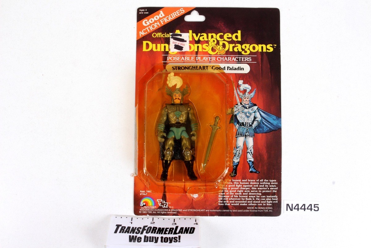 AD&D Collectibles Strongheart w/box