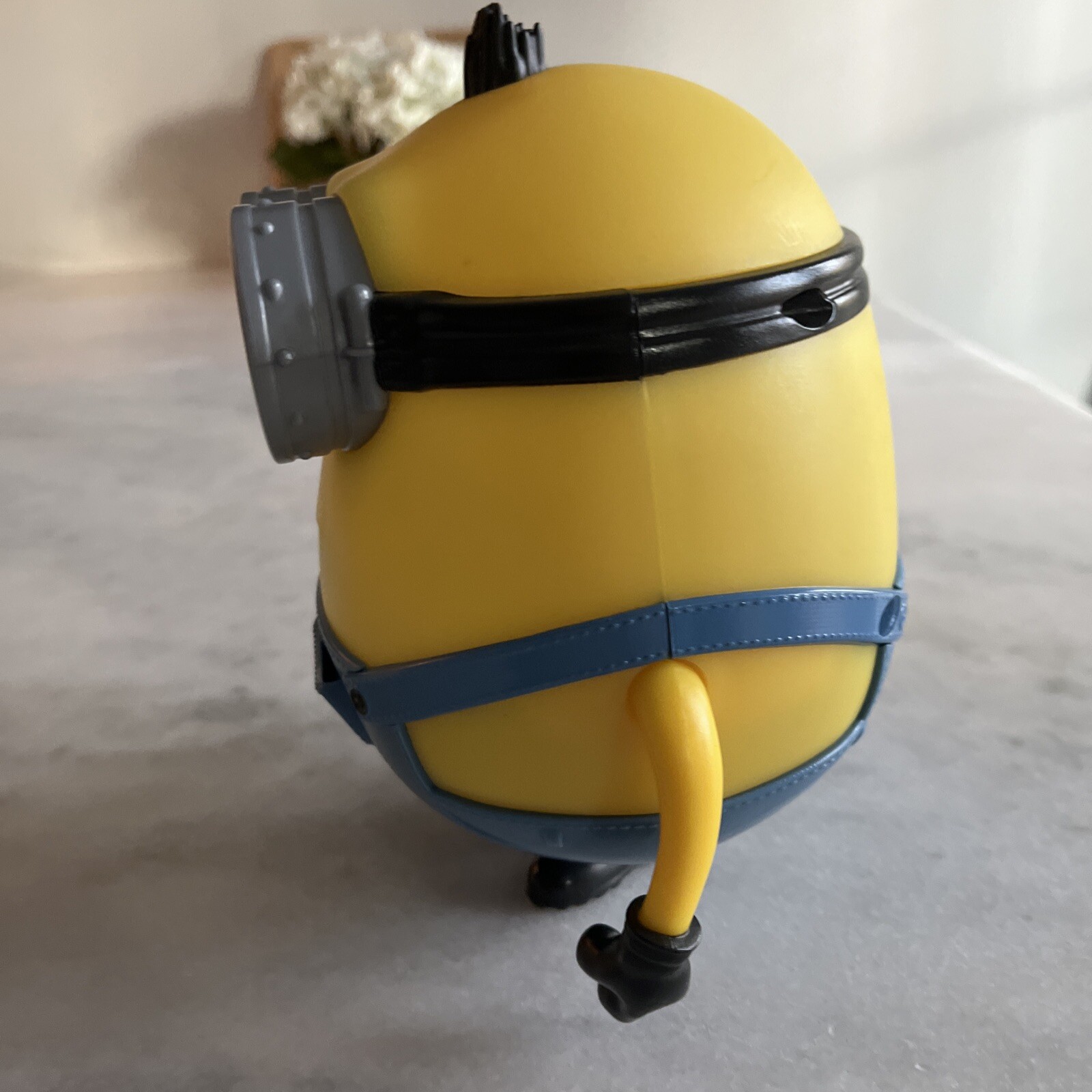 Minions Bob and Kevin Interactive Talking Light Up Mattel 2019 Dispicable Me
