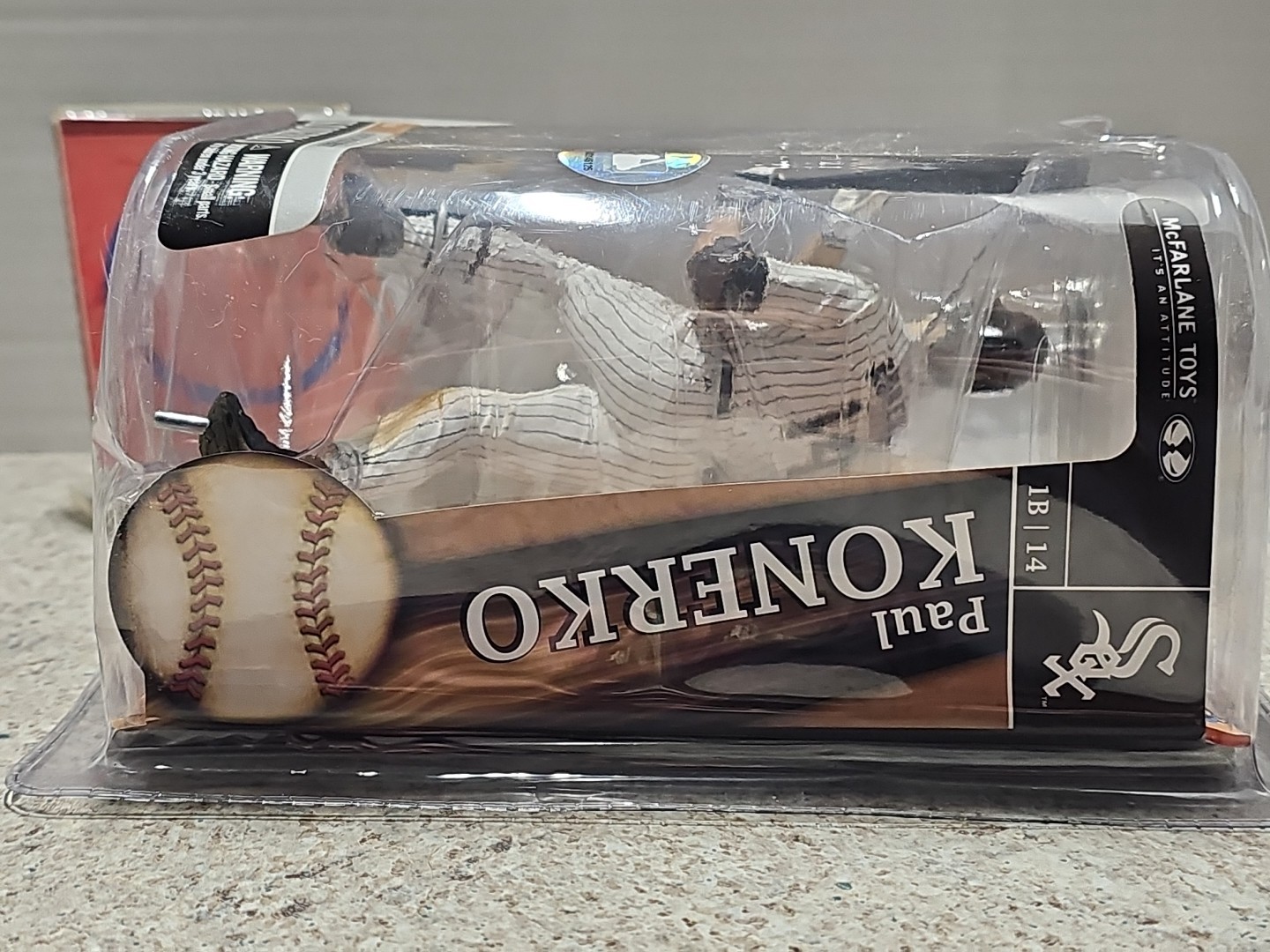 McFarlane 2008 MLB Chicago White Sox Paul Konerko #14 Series 20 Sportspick Debut