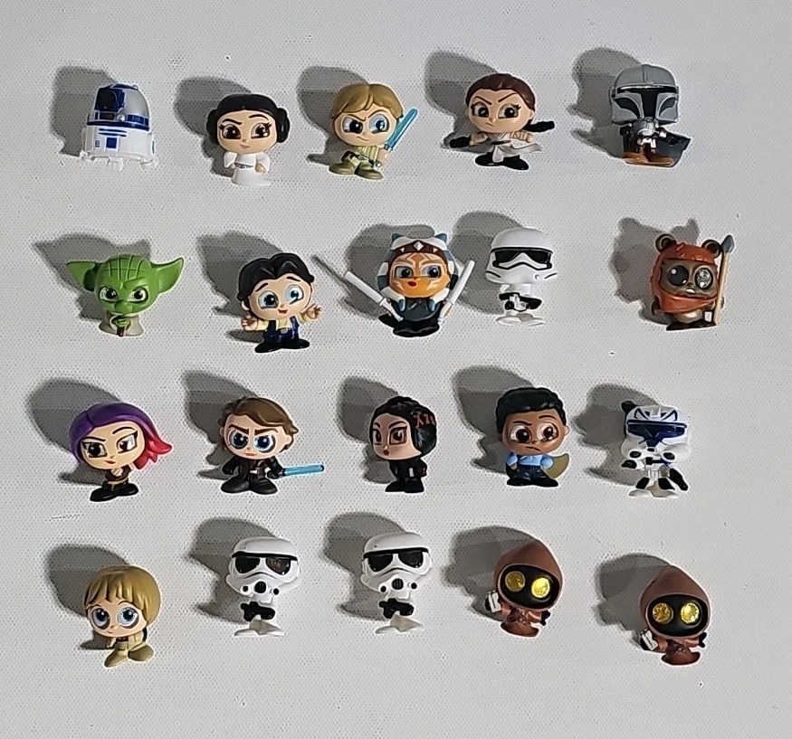 Disney Doorables Star Wars Mixed Lot 20 Figures