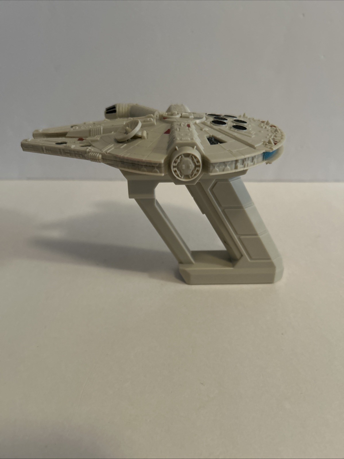 Millennium Falcon Star Wars Handheld Light and Sound Gun