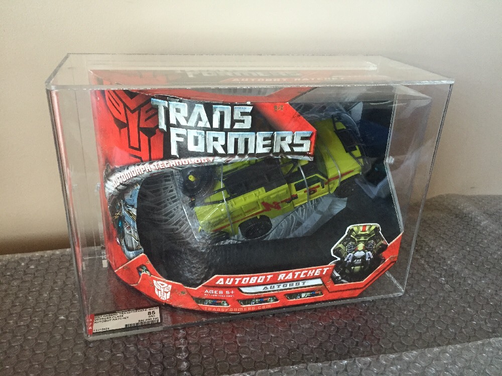 Hasbro 2007 Transformers Movie Voyager class: Autobot Ratchet Stunning AFA 85 !!