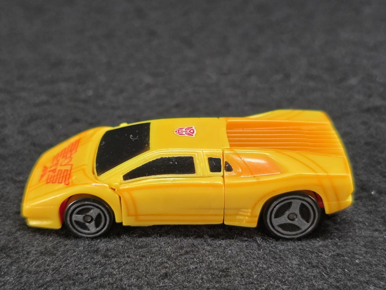 Transformers Robots in Disguise R.E.V.