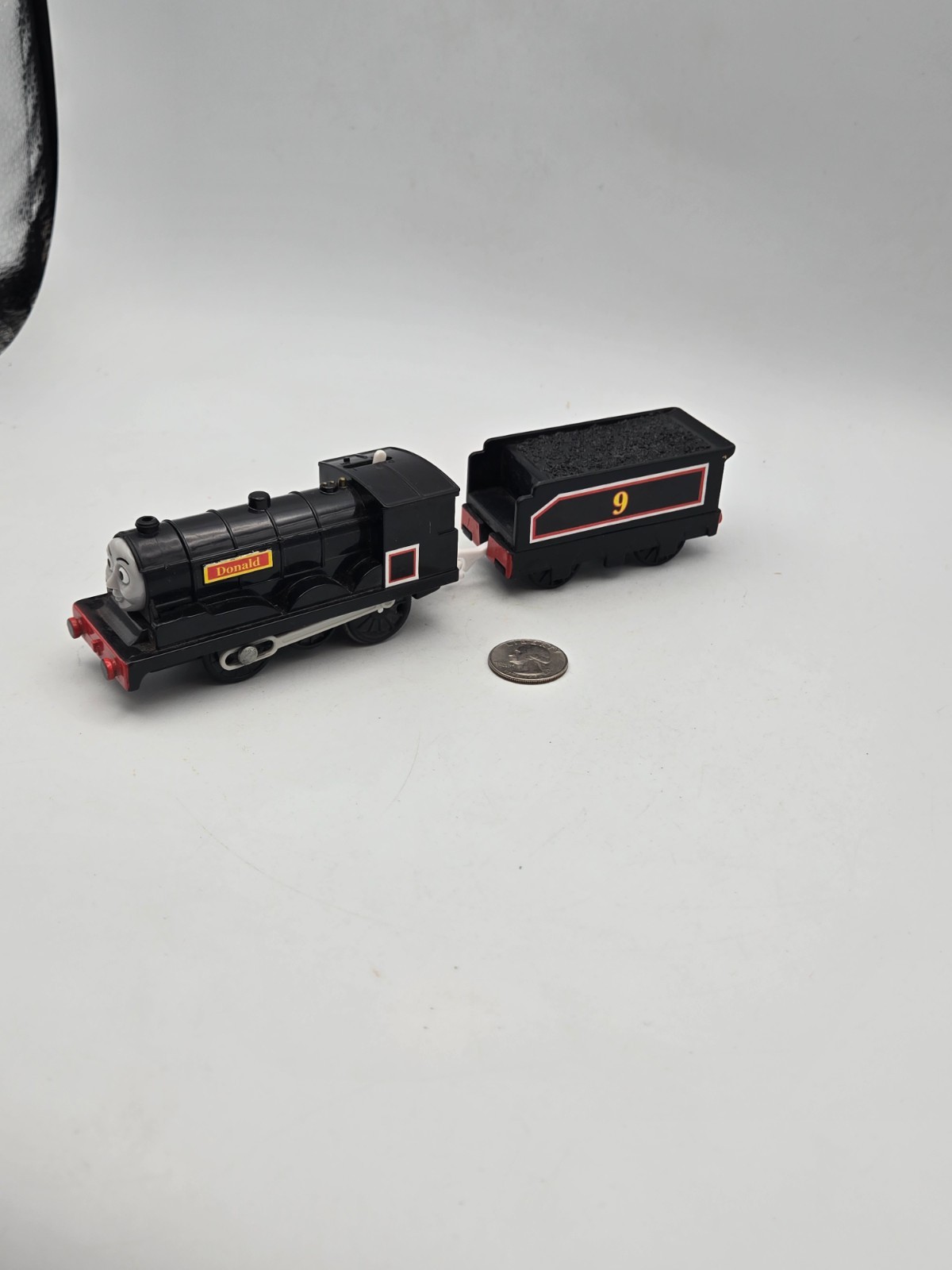 Motorized Trackmaster Thomas & Friends Railway Train Tank Engine – 2009 – Donald