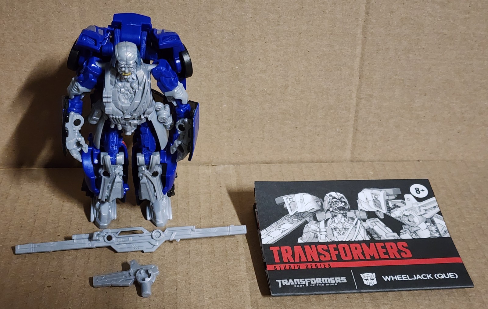 Transformers DOTM Studio Series Wheeljack Que RARE MISPRINT (Loose)