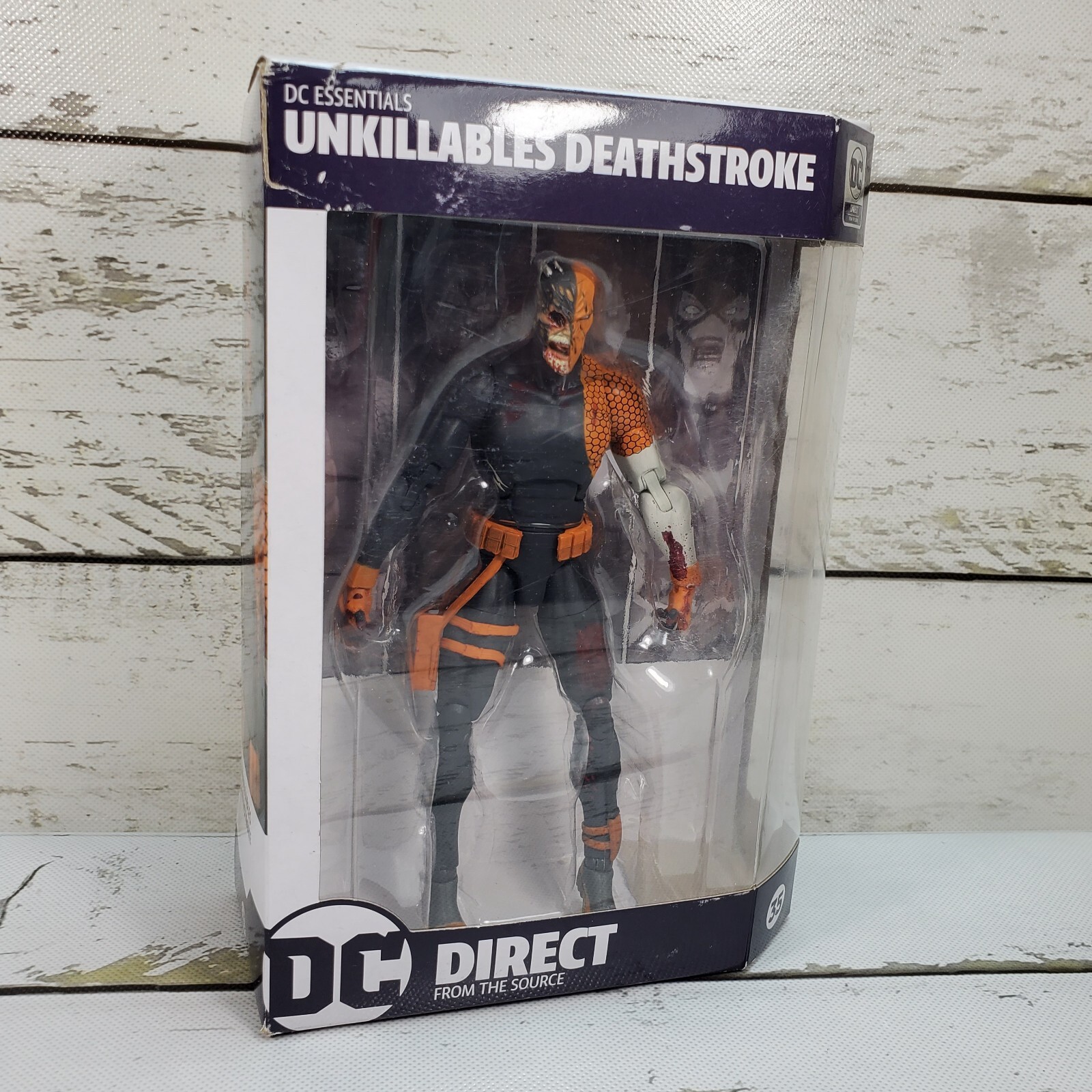 DC Direct Dceased Unkillables Deathstroke 2022 7&Prime; Poseable Figure Open Box
