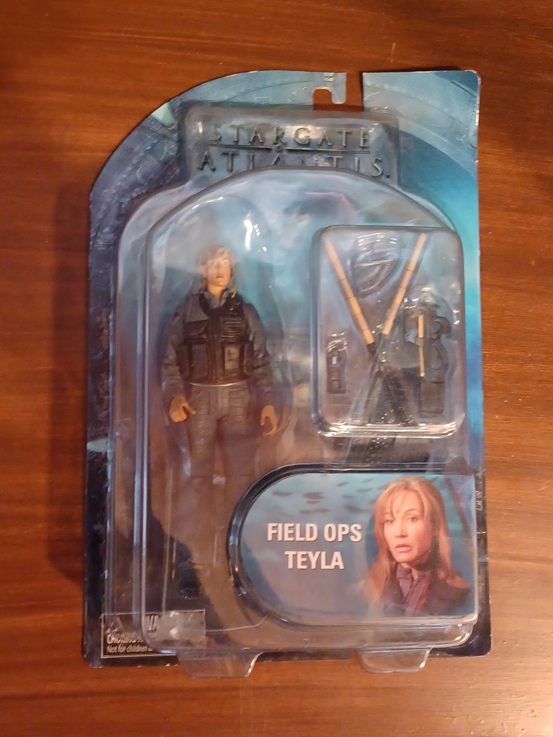 Diamond Select Stargate Atlantis Action Figure MOC – Field Ops Teyla