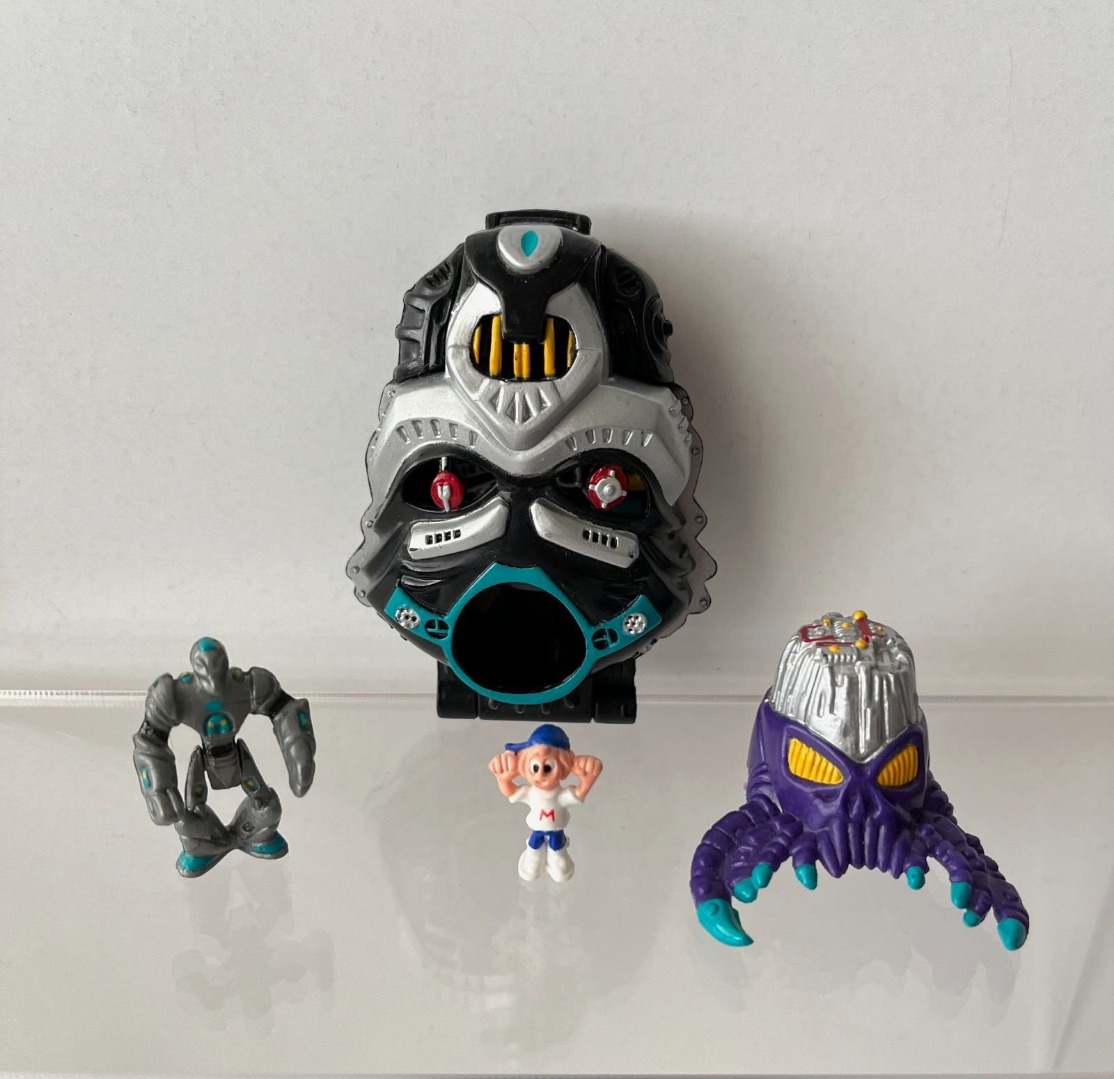 1992 Vintage Mighty Max Against Robot Droid Invader Complete Playset Horror Head